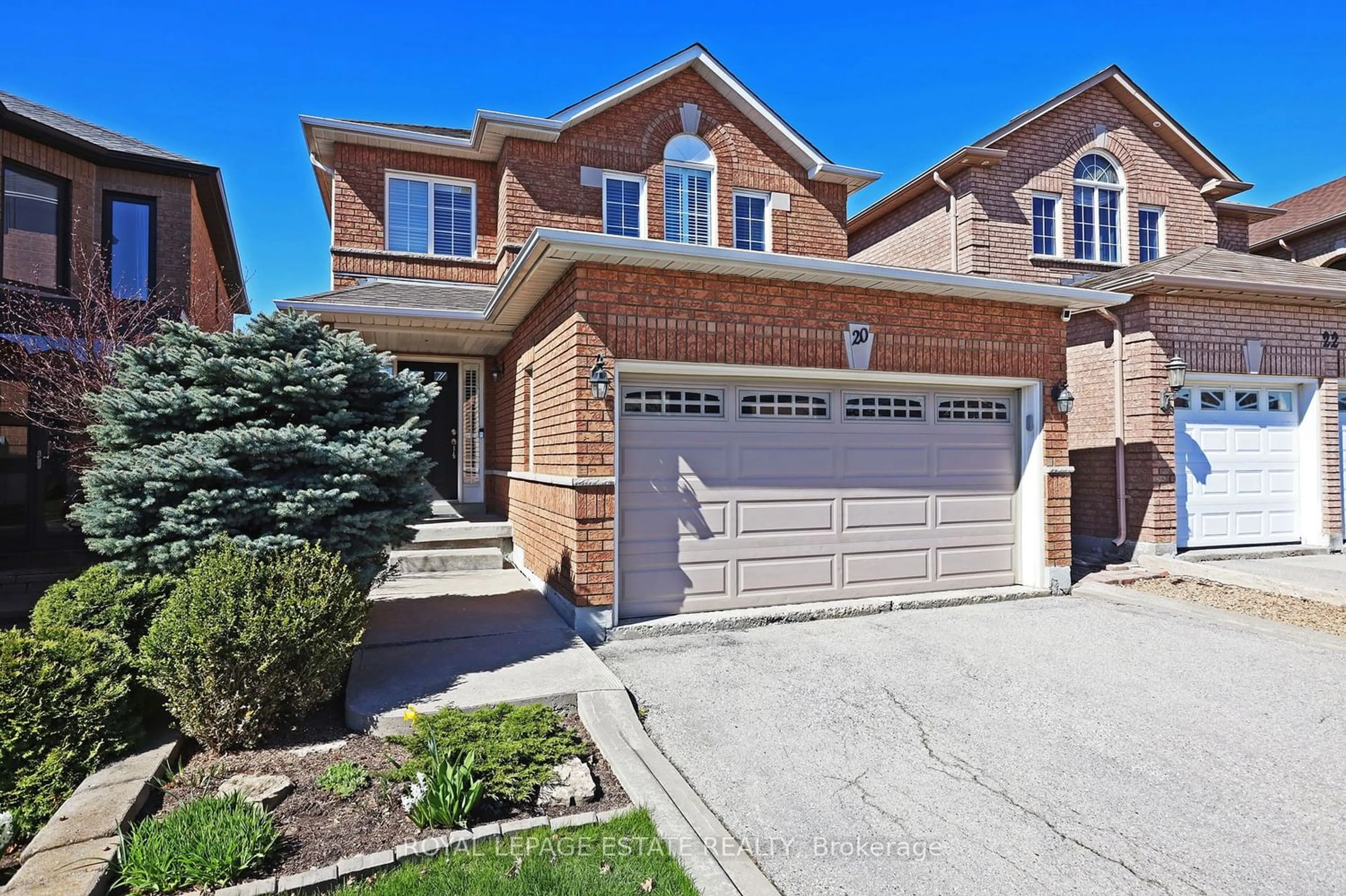 A pic from exterior of the house or condo for 20 Royal Ridge Cres, Vaughan Ontario L6A 2S8