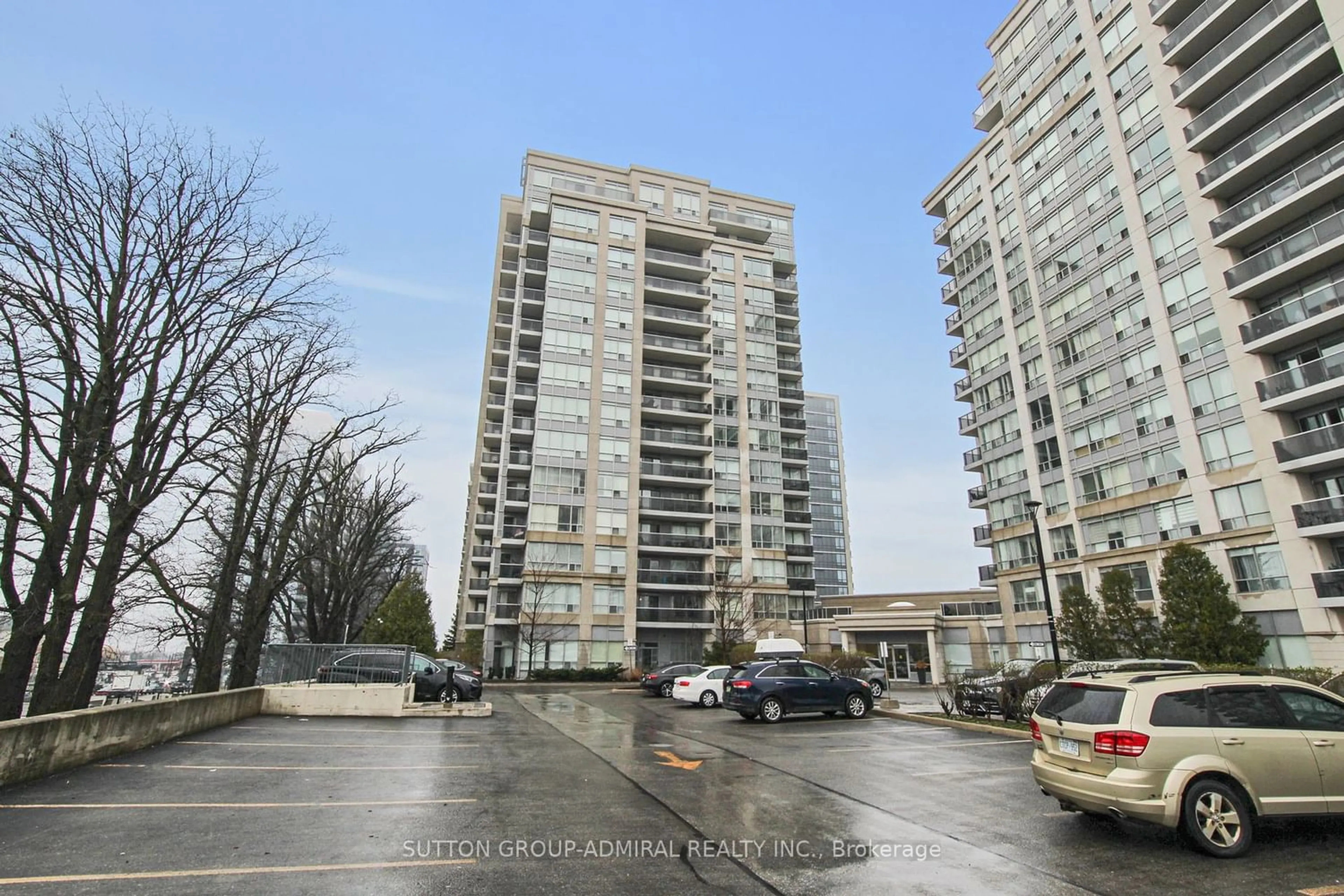 A pic from exterior of the house or condo for 60 Disera Dr #Ph3, Vaughan Ontario L4J 9G1