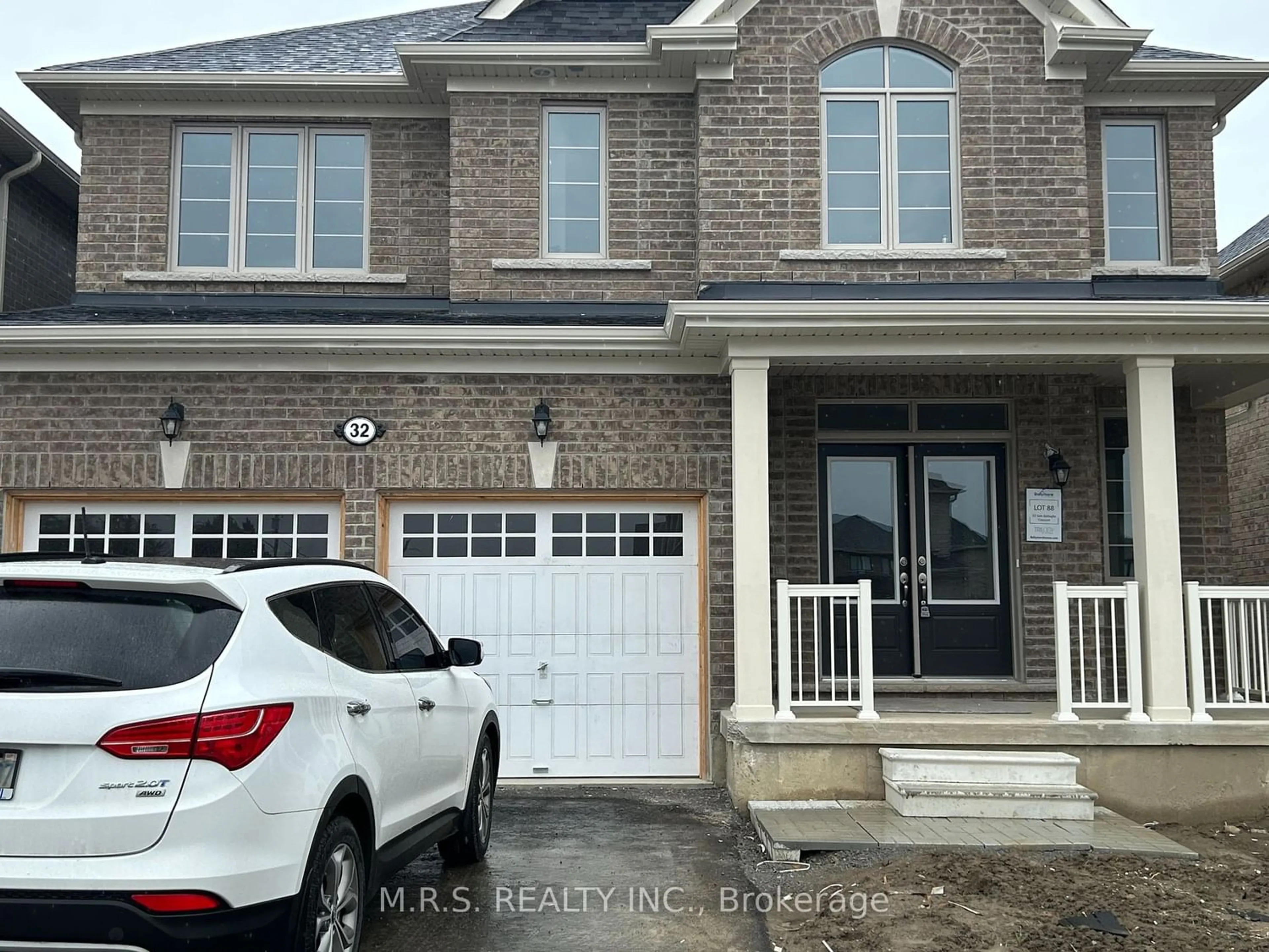 Home with brick exterior material for 32 Sam Battaglia Cres, Georgina Ontario L0E 1R0