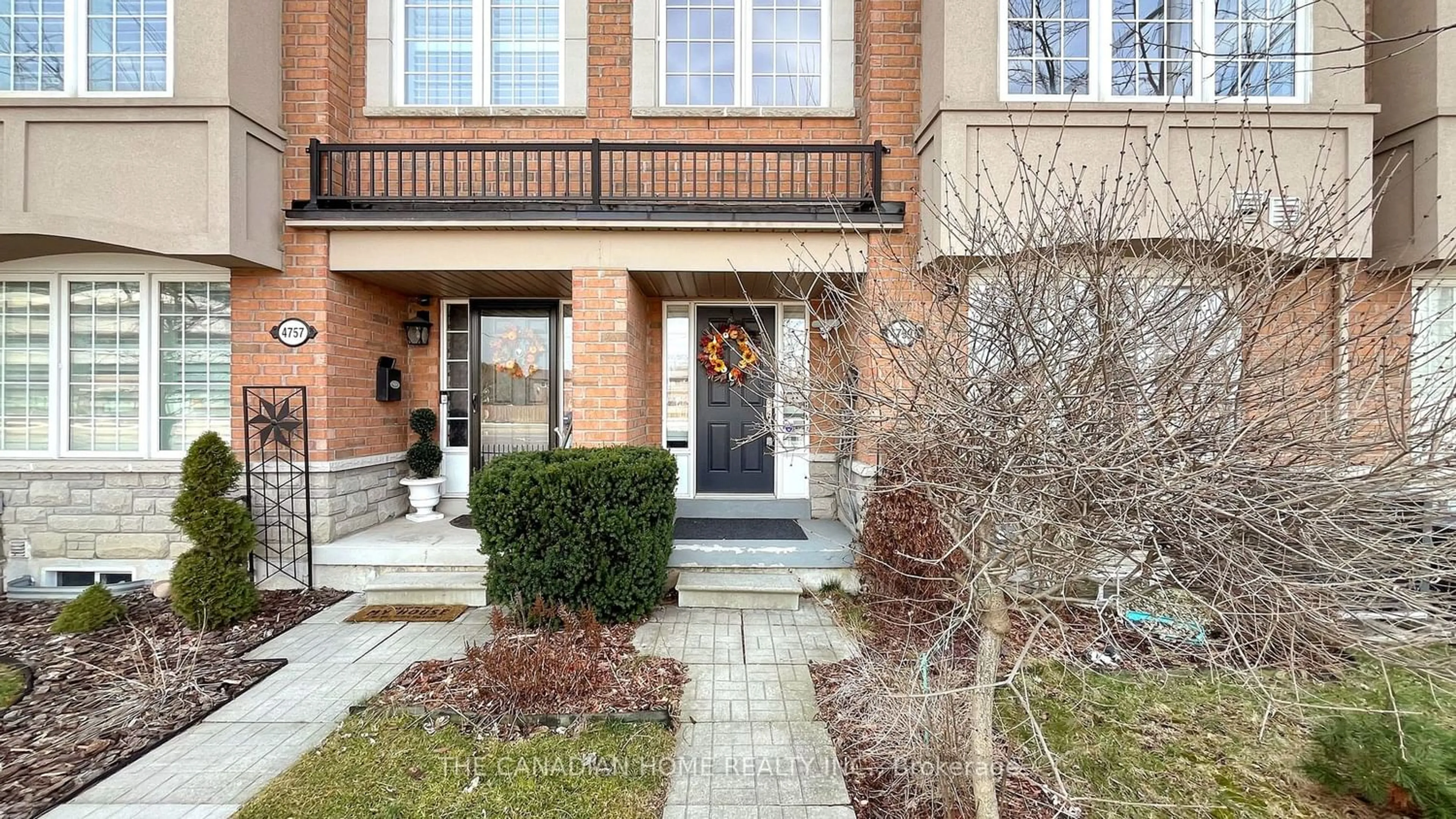 Home with brick exterior material for 4759 Highway 7, Vaughan Ontario L4L 1S6
