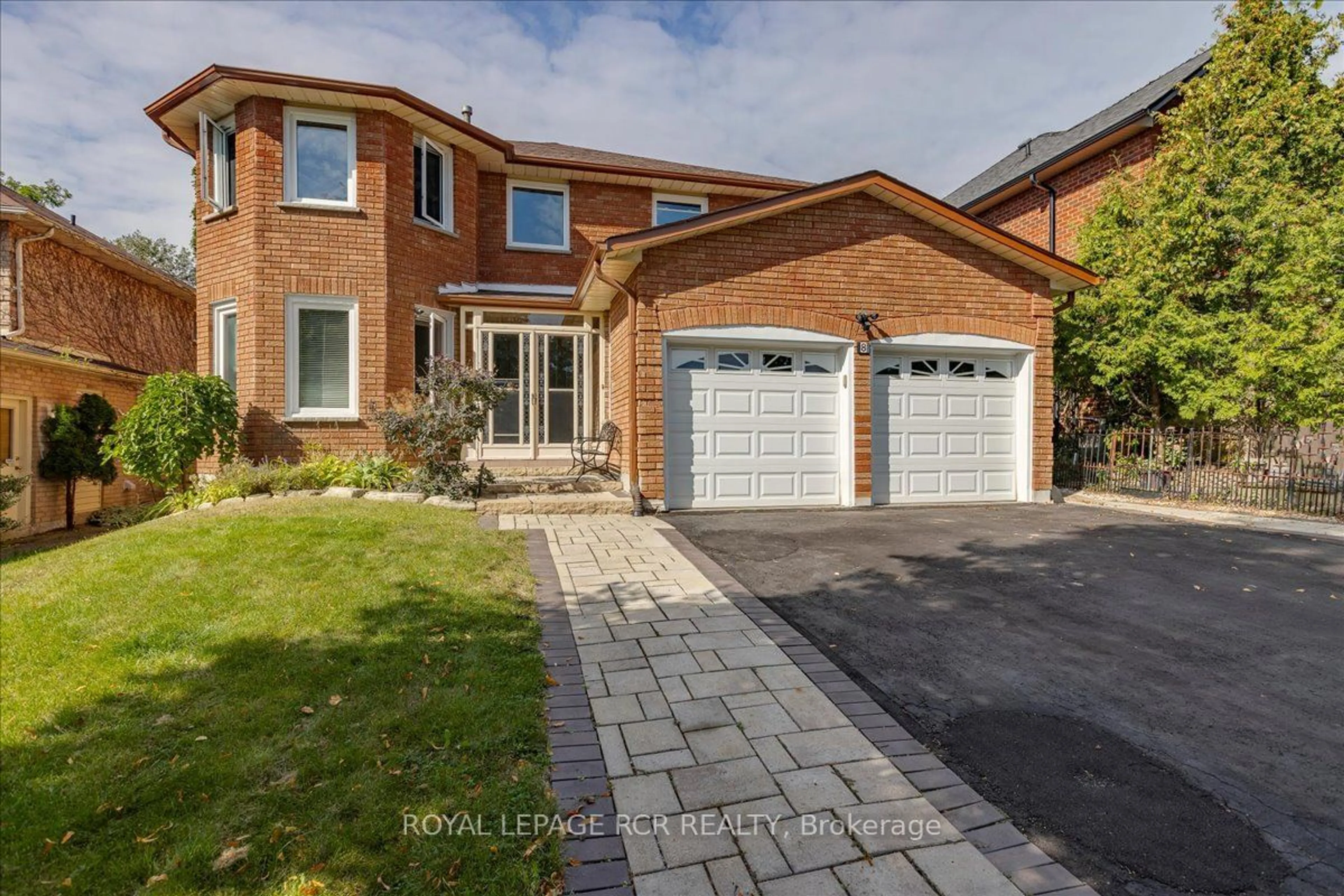 Home with brick exterior material for 8 Hiram Rd, Richmond Hill Ontario L4C 9G1