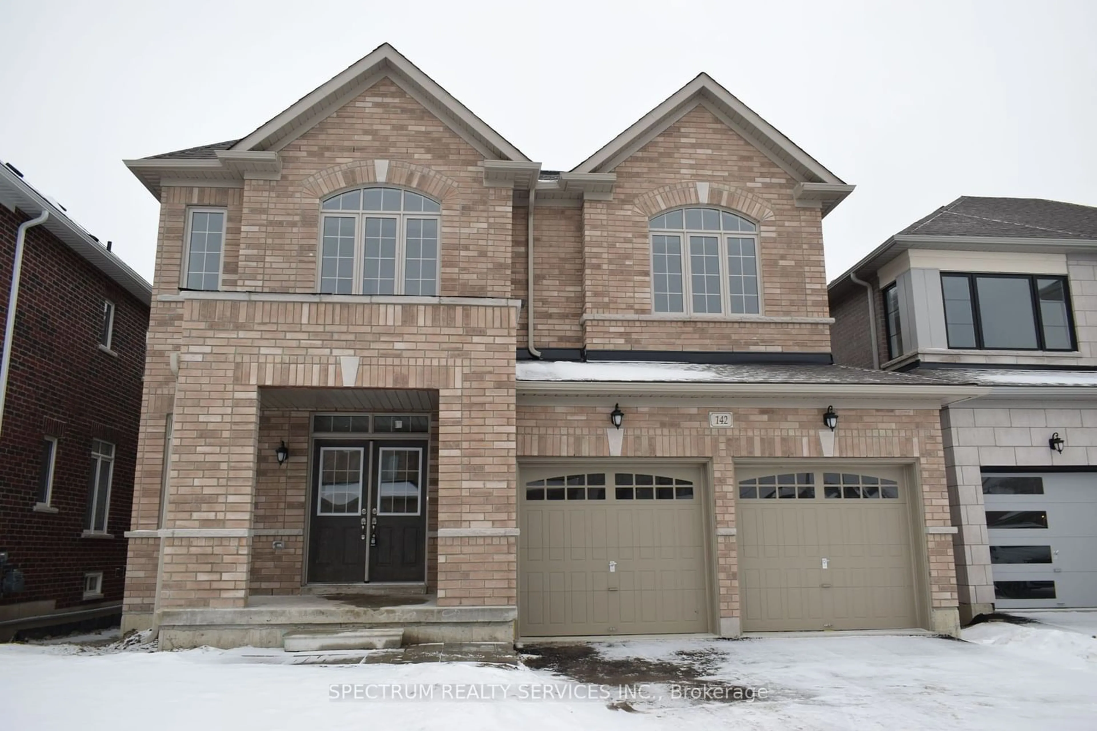 Home with brick exterior material for 142 Jonkman Blvd, Bradford West Gwillimbury Ontario L3Z 2A6