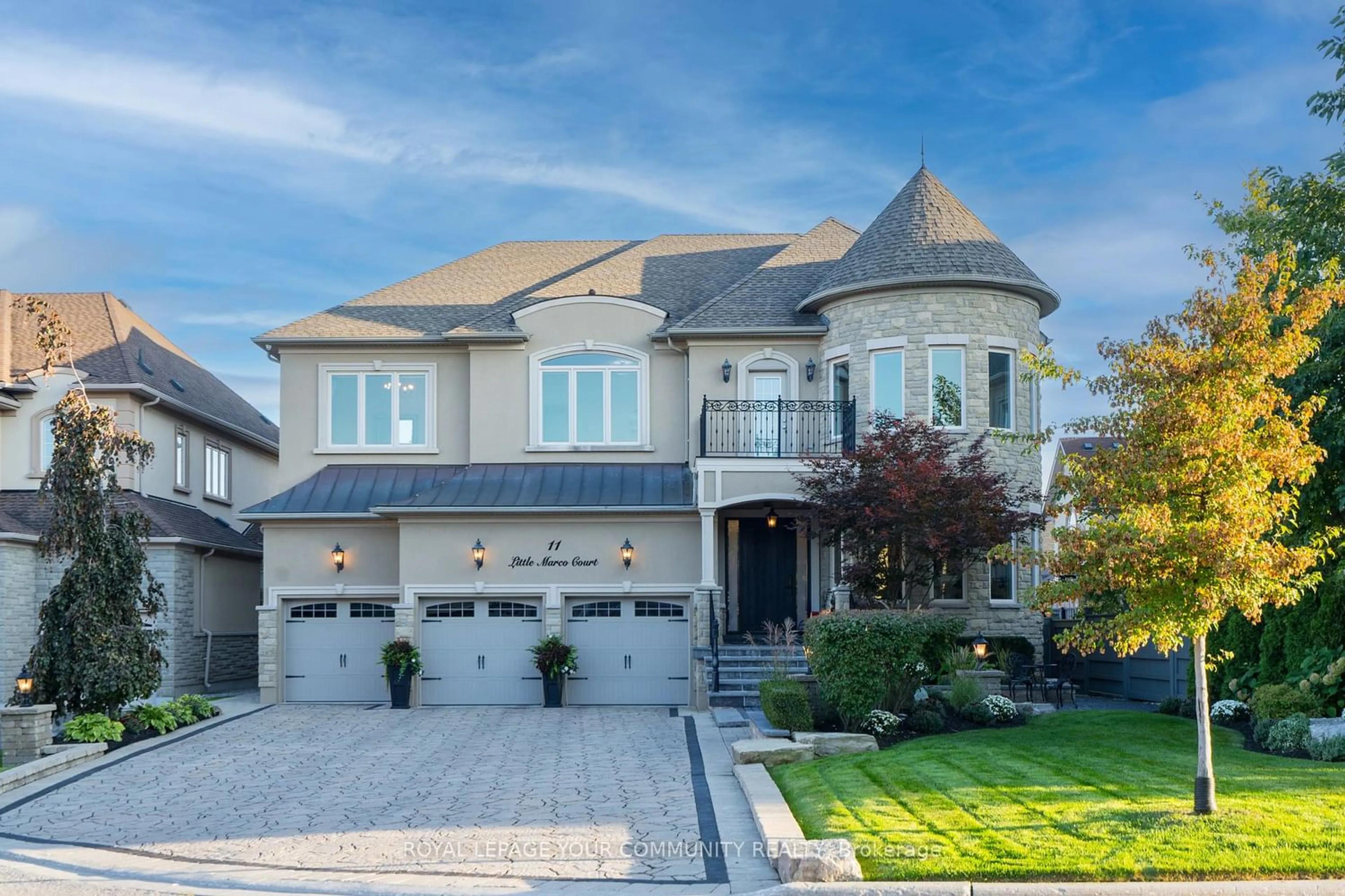 Frontside or backside of a home for 11 Little Marco Crt, Vaughan Ontario L6A 0C6