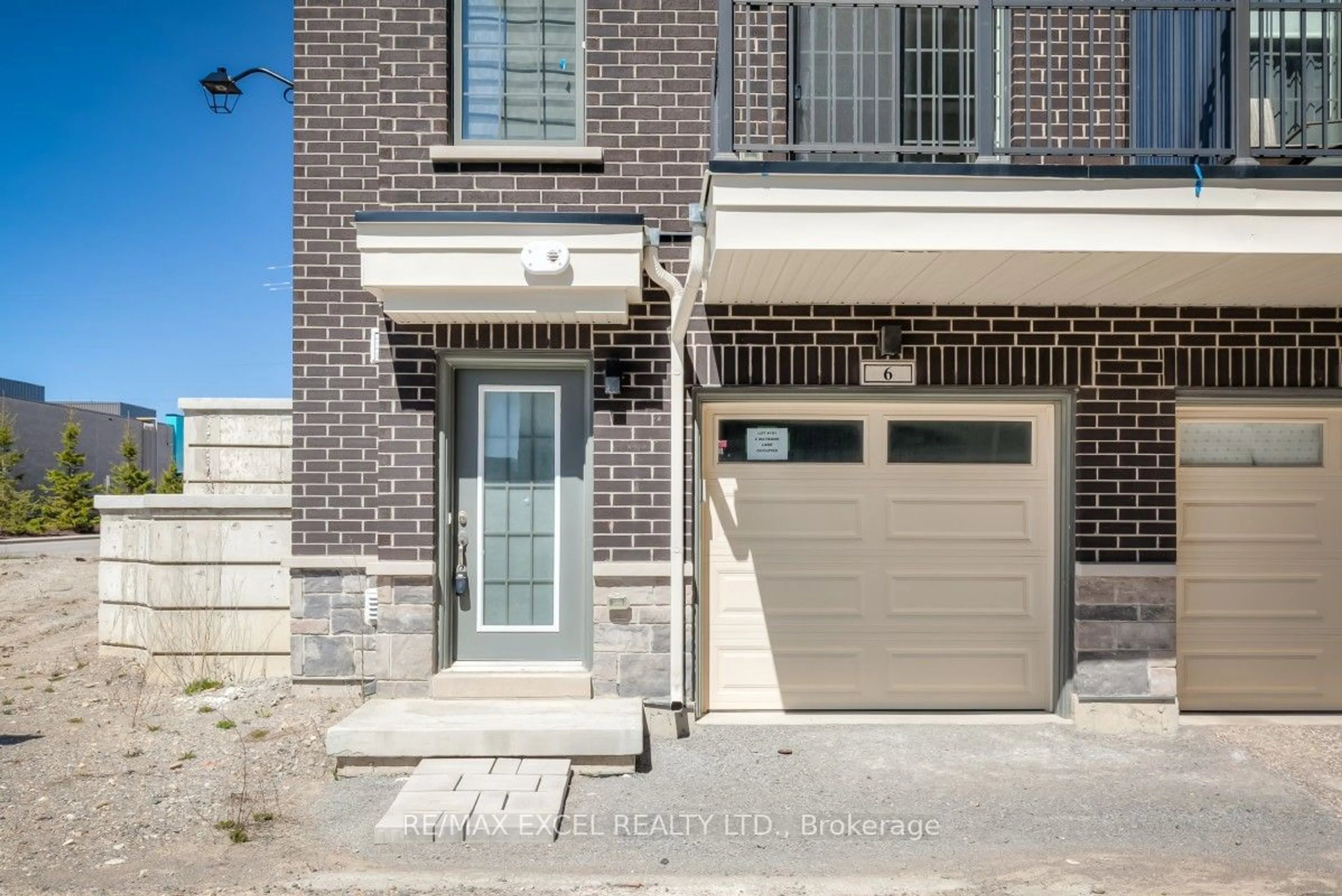 Home with brick exterior material for 6 Maybank Lane, Whitchurch-Stouffville Ontario L4A 4X7