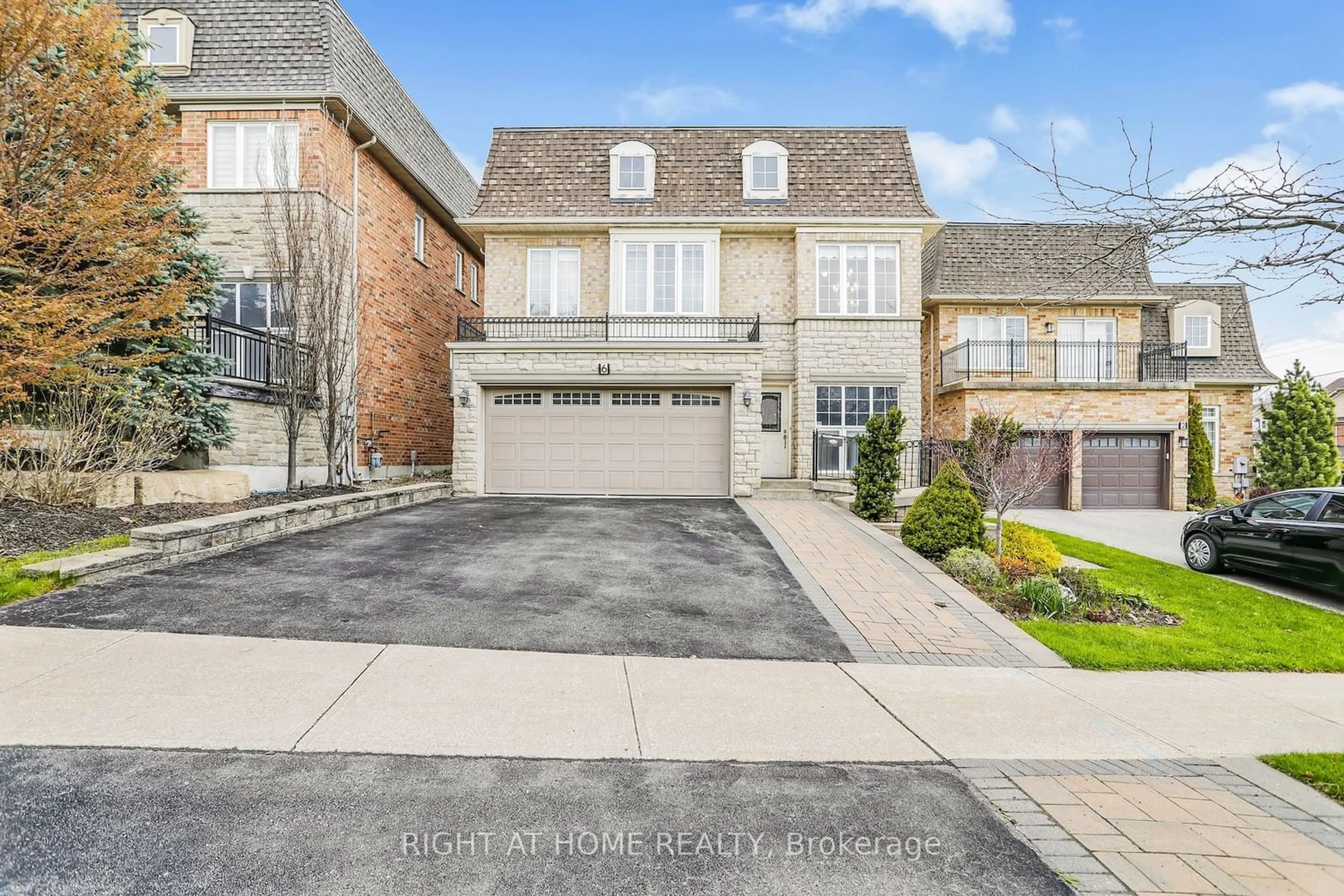 Frontside or backside of a home for 6 Hayhoe Lane, Vaughan Ontario L4L 0A9