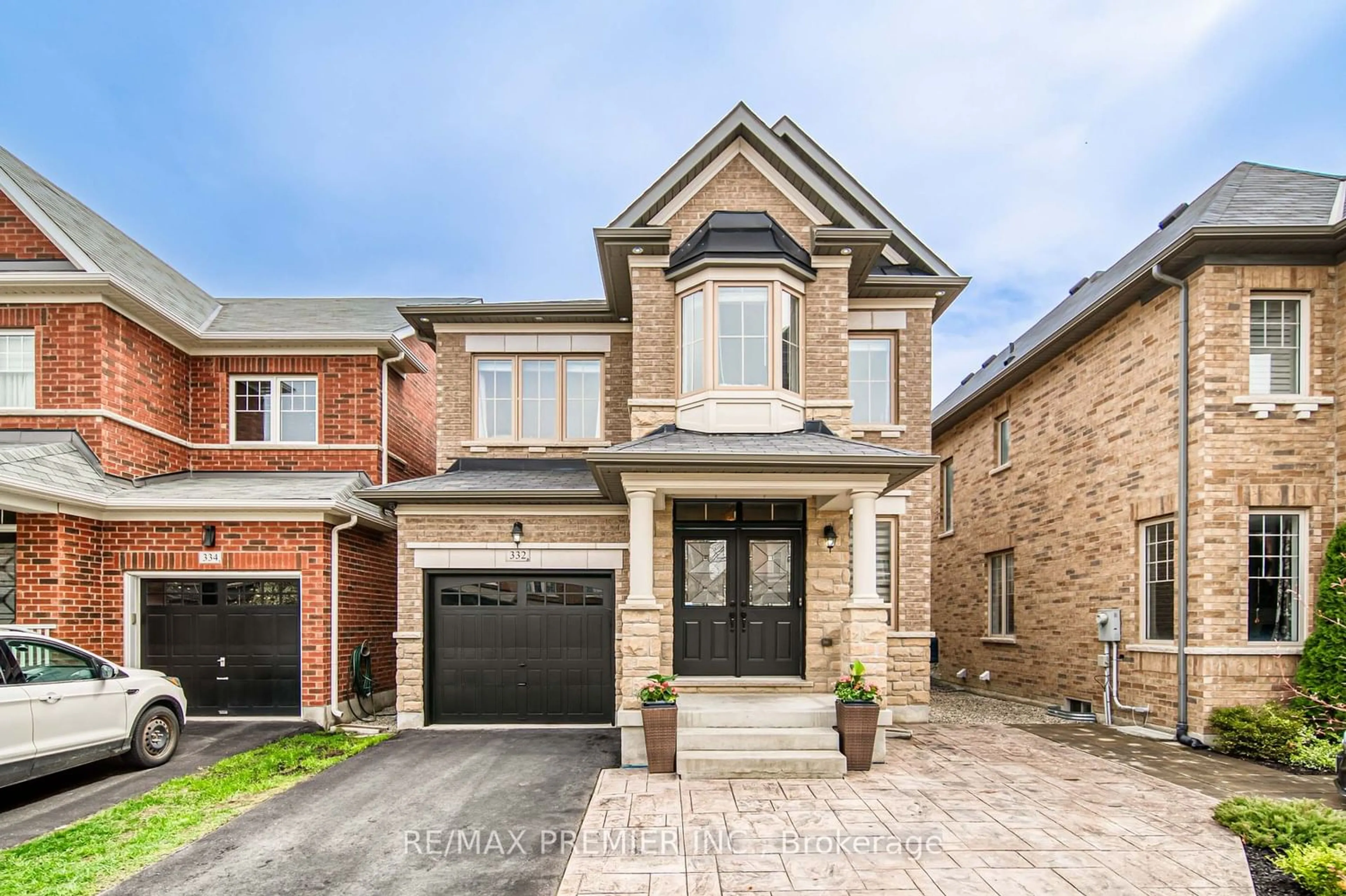 Home with brick exterior material for 332 Moody Dr, Vaughan Ontario L4H 3N5