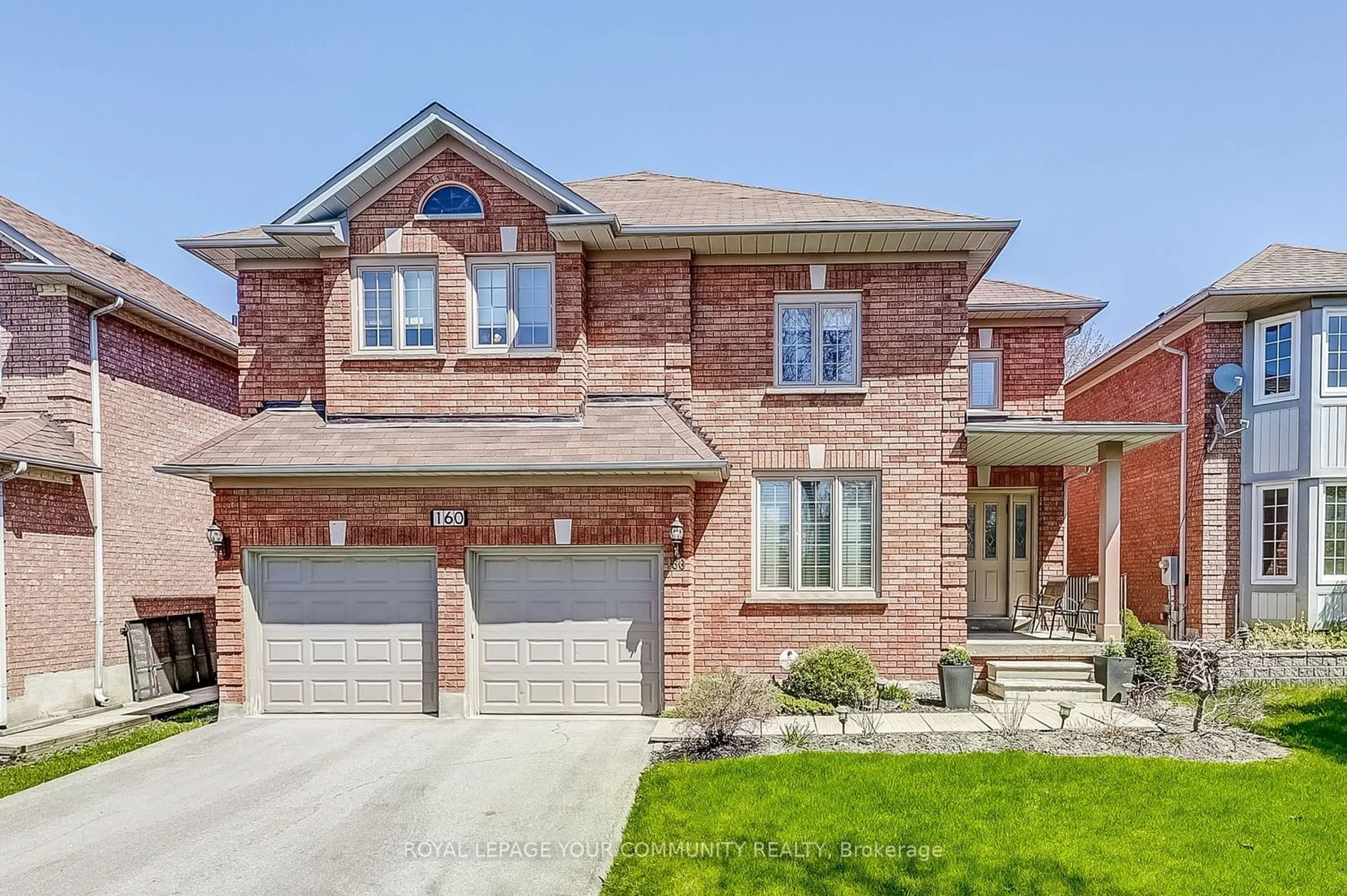 Home with brick exterior material for 160 Grenadier Cres, Vaughan Ontario L4K 2C3