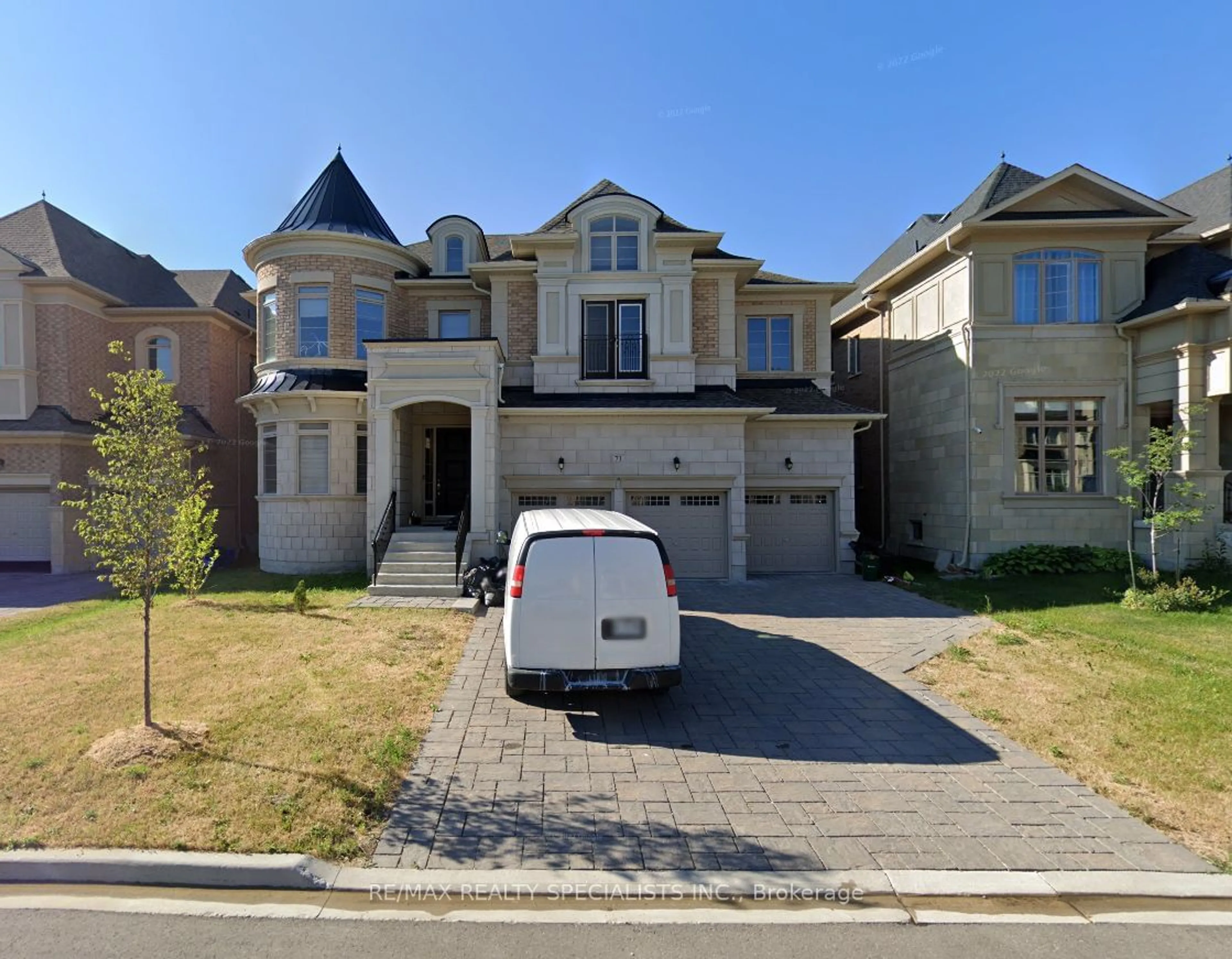 Frontside or backside of a home for 71 Nave St, Vaughan Ontario L4H 3N5