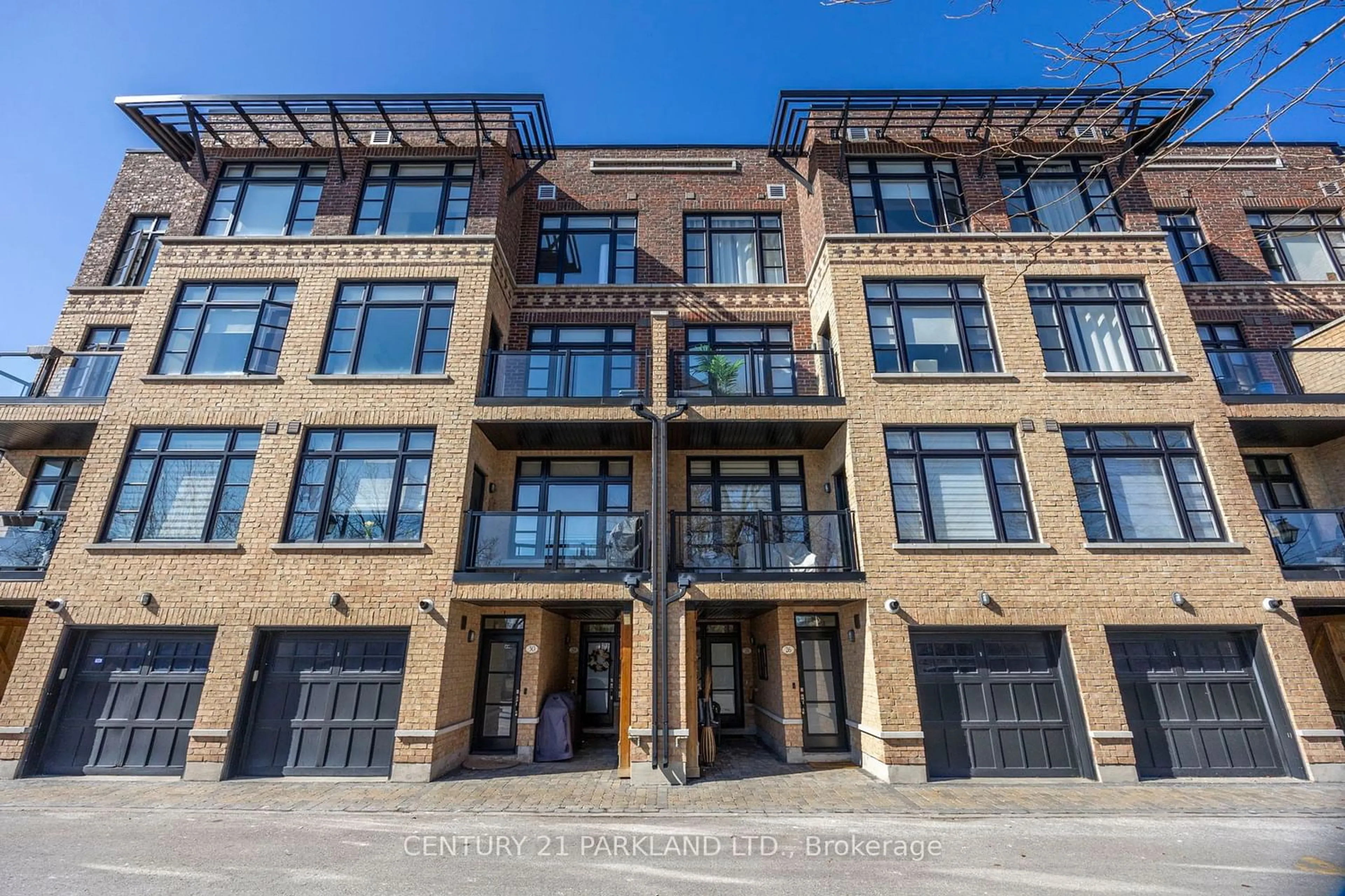 A pic from exterior of the house or condo for 8169 Kipling Ave #29, Vaughan Ontario L4L 2A3