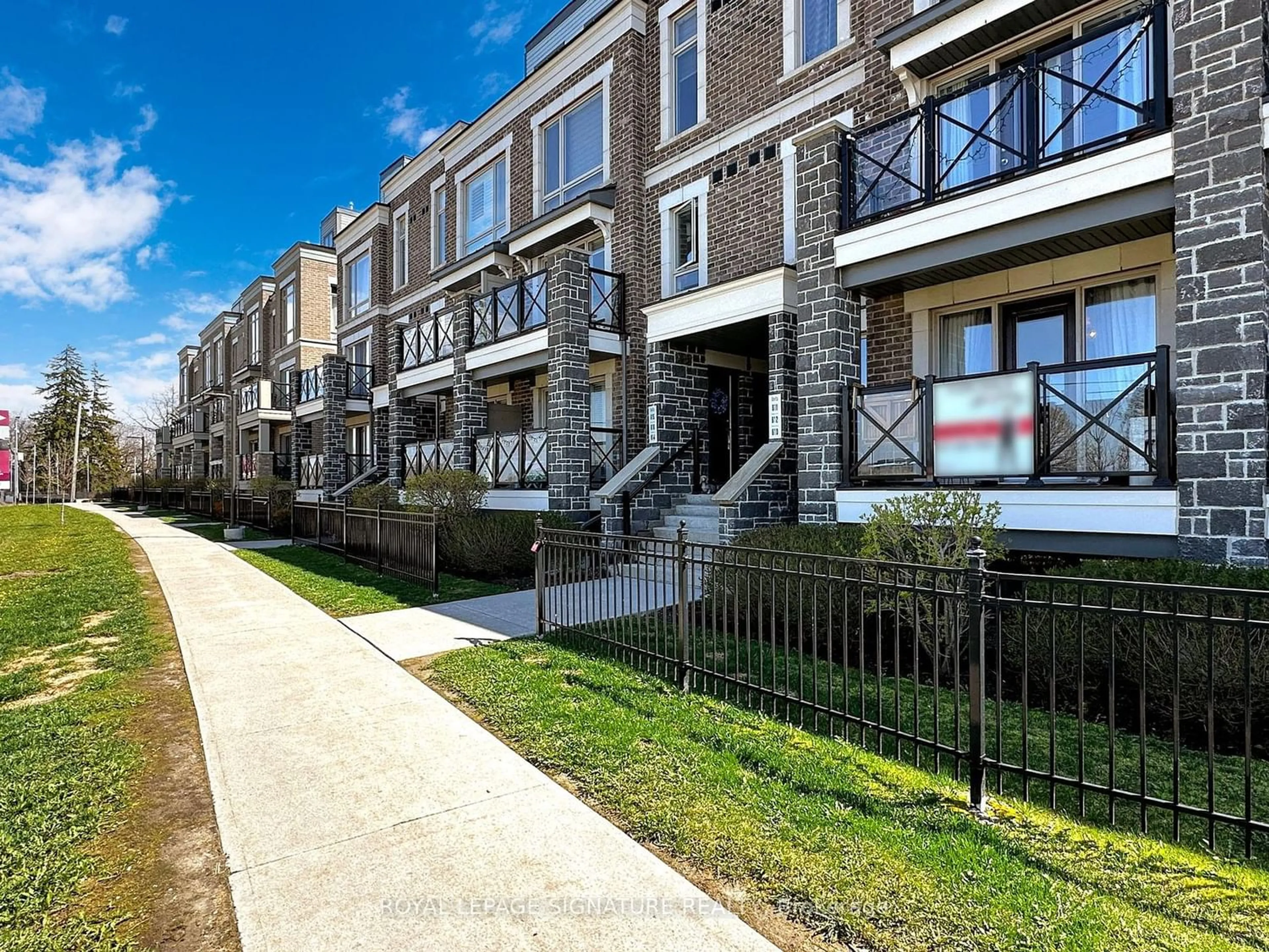 A pic from exterior of the house or condo for 50 Dunsheath Way #610, Markham Ontario L6B 0A2