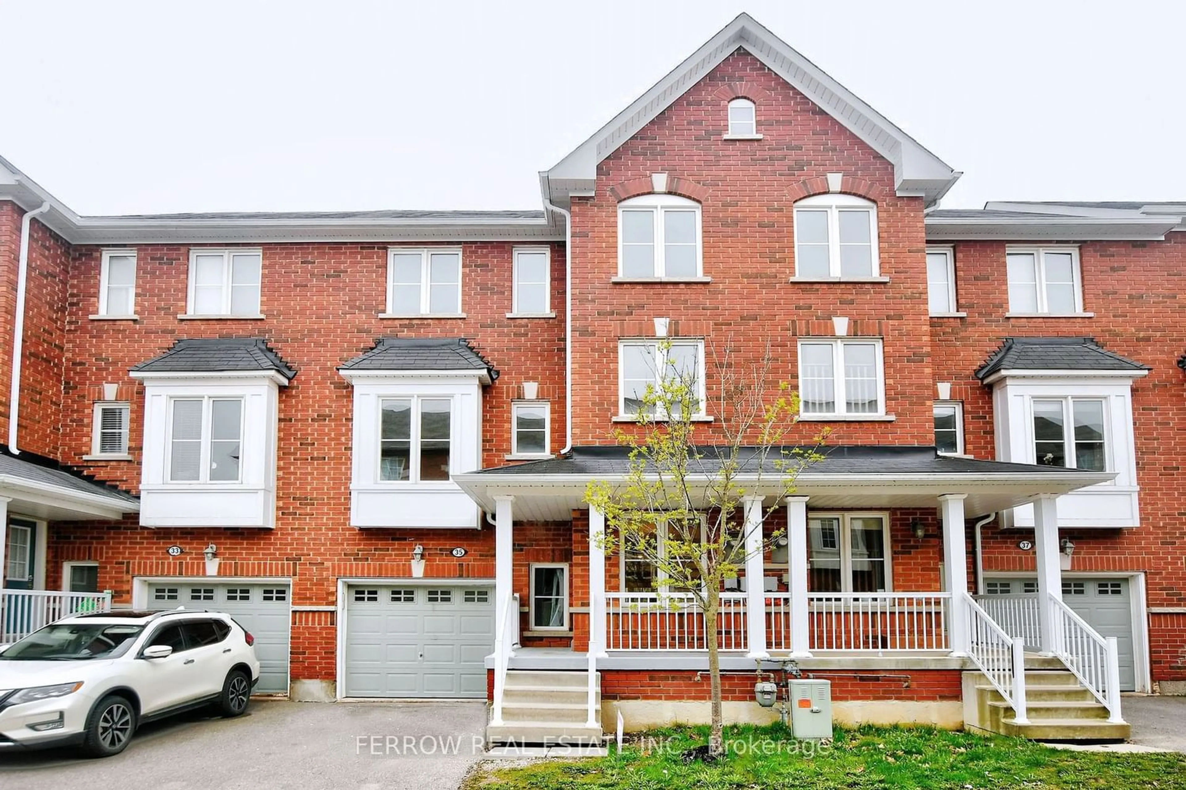 Home with brick exterior material for 15 Old Colony Rd #35, Richmond Hill Ontario L4E 4L5