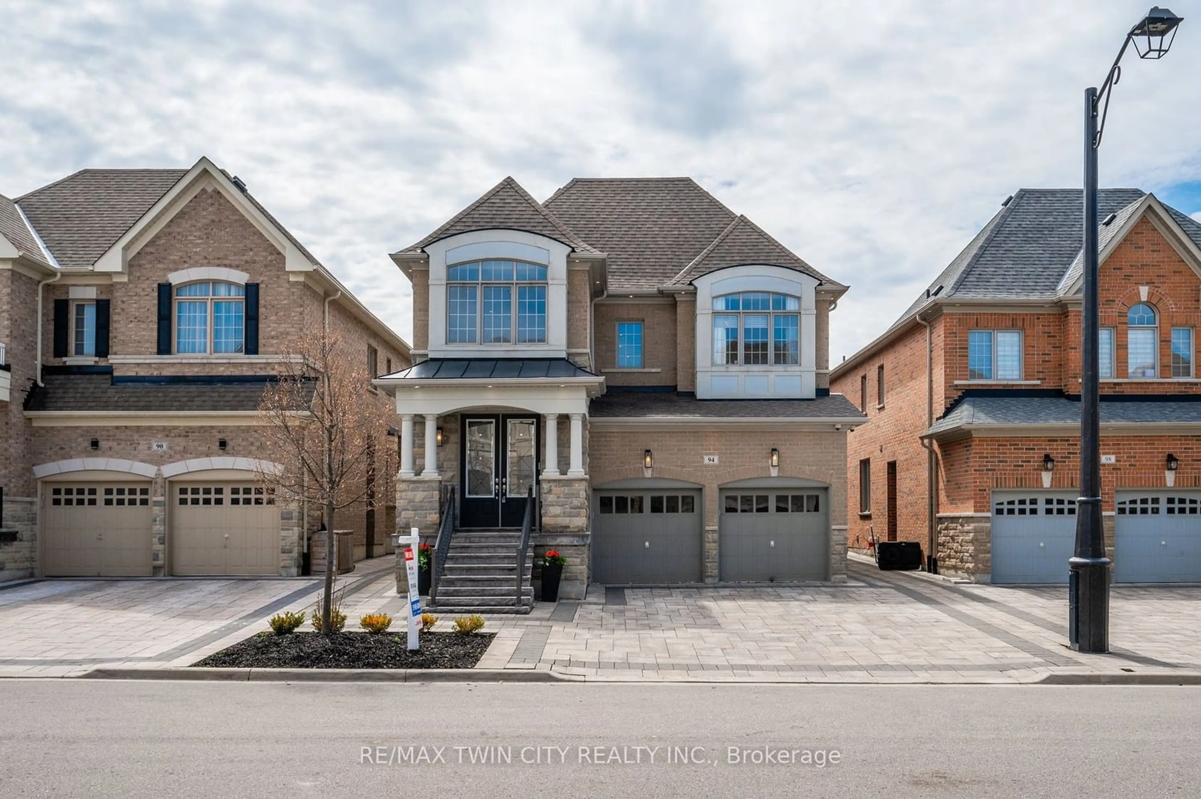 Home with brick exterior material for 94 Garyscholl Rd, Vaughan Ontario L4L 1A6