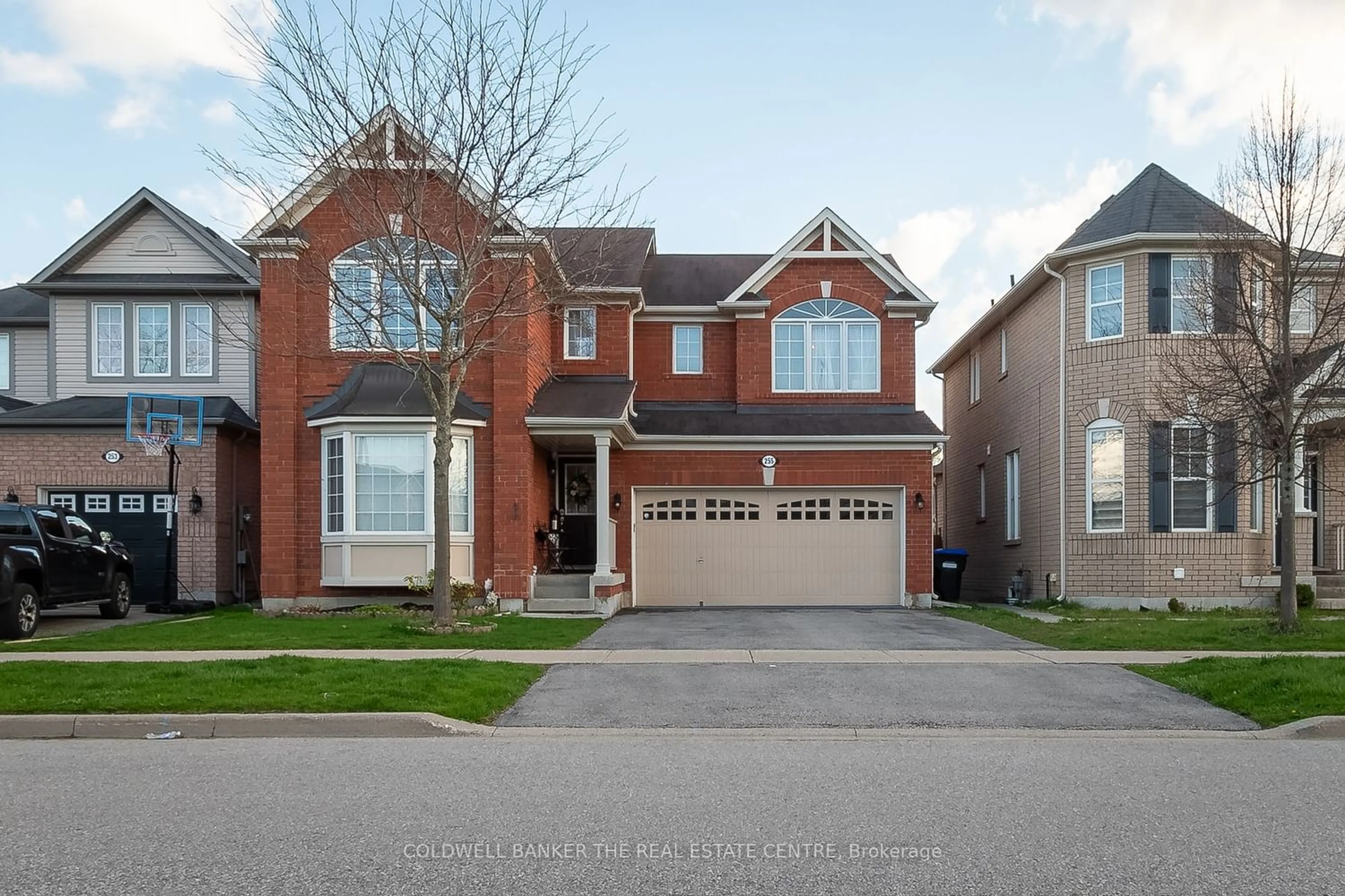 Frontside or backside of a home for 255 John W. Taylor Ave, New Tecumseth Ontario L9R 0J5