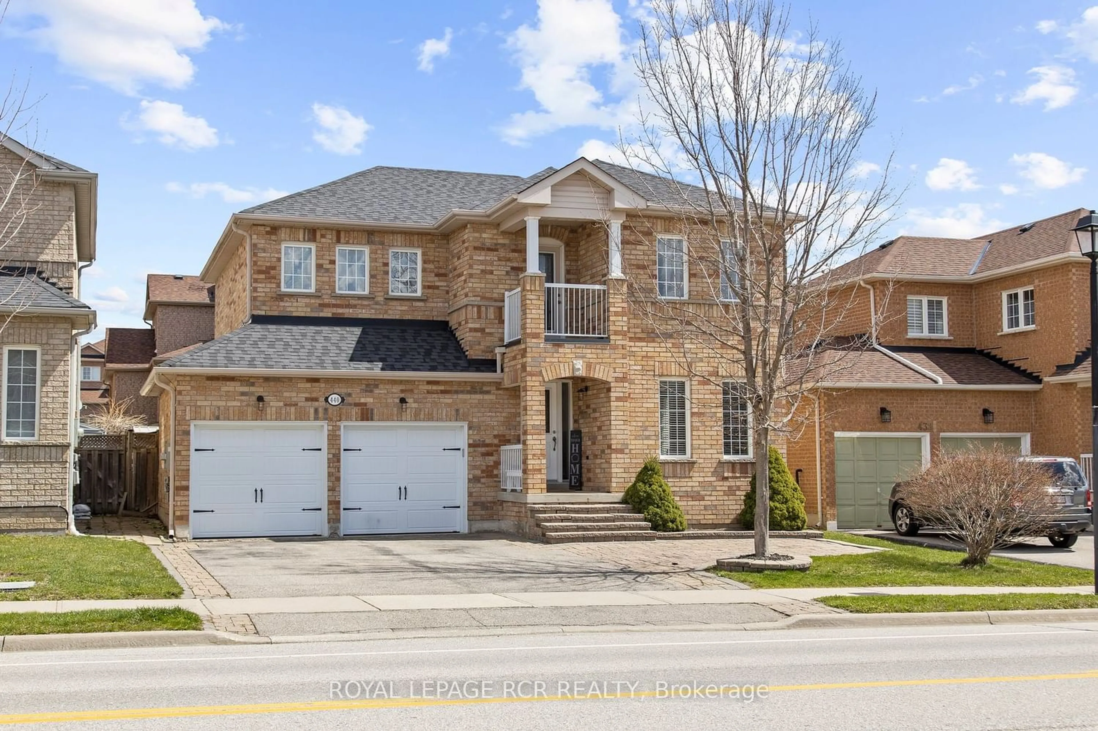 Home with brick exterior material for 440 Woodspring Ave, Newmarket Ontario L3X 2X1