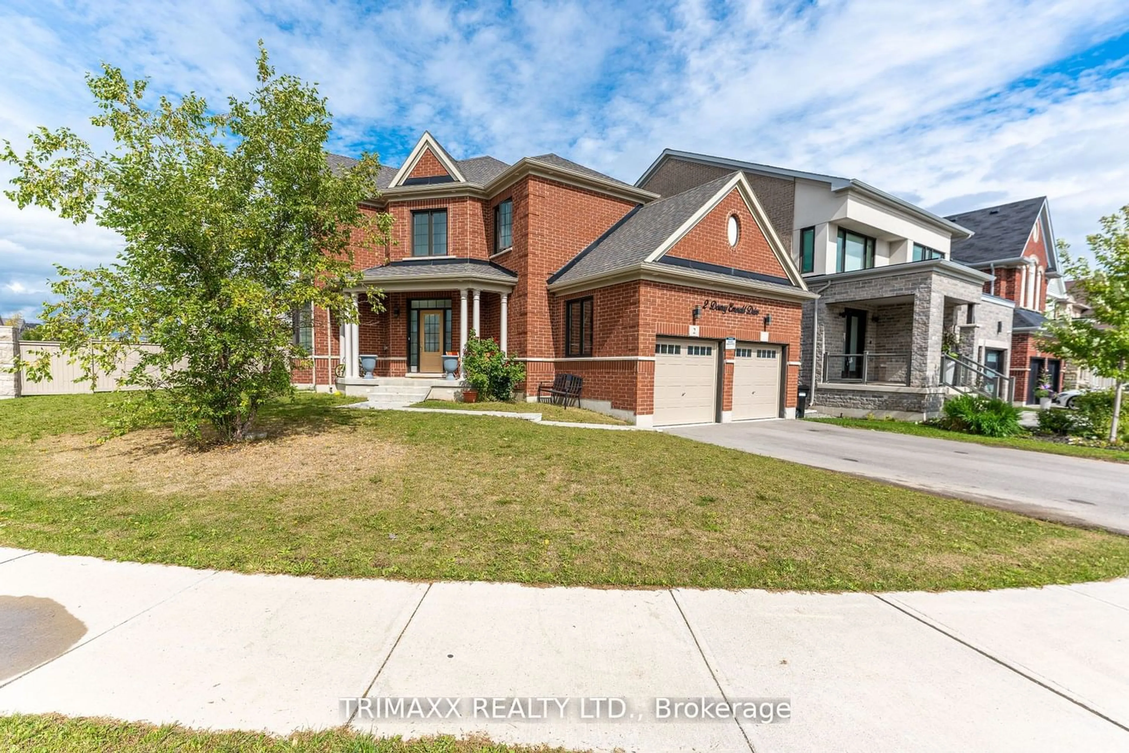 Home with brick exterior material for 2 Downy Emerald Dr, Bradford West Gwillimbury Ontario L3Z 0C1