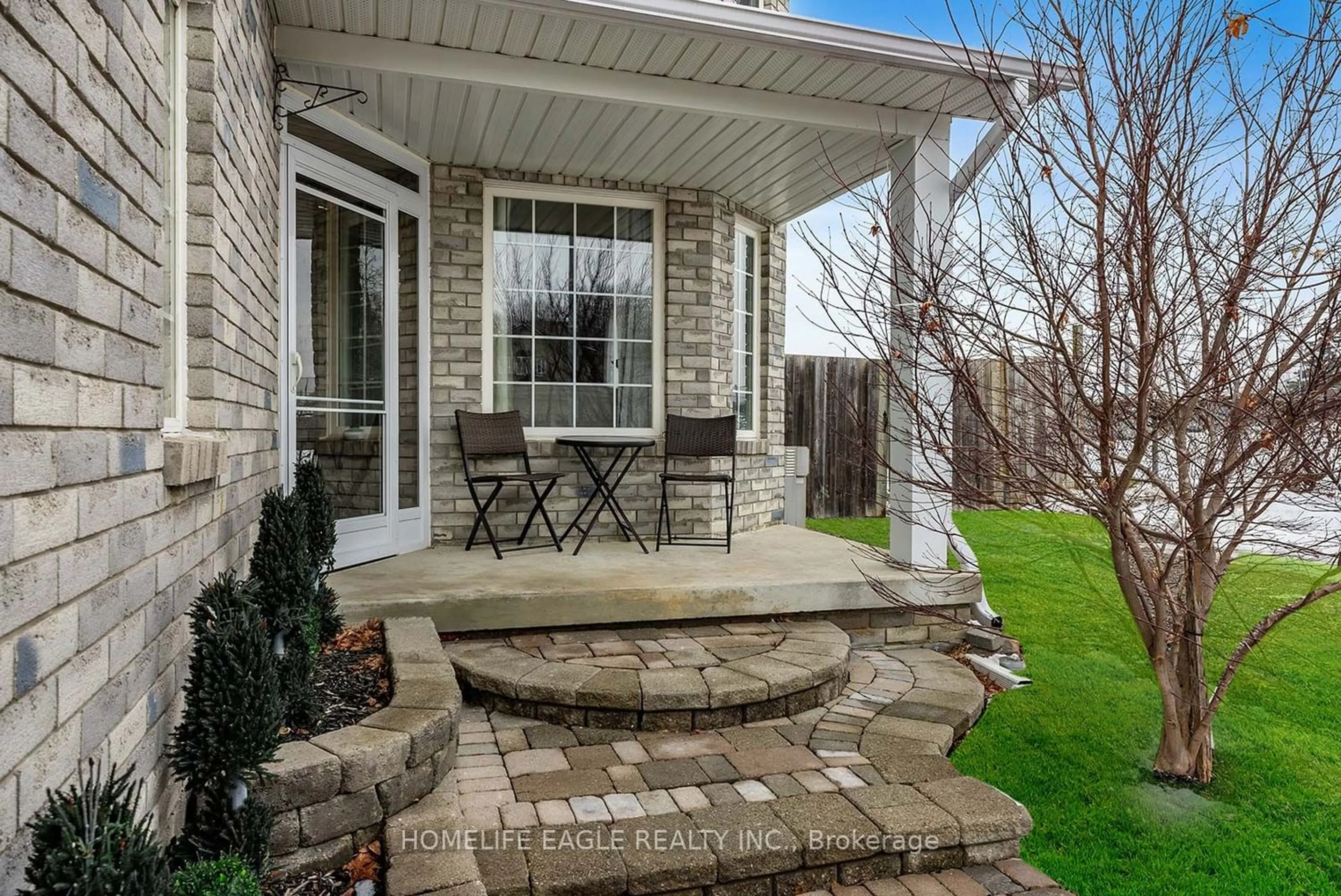 Patio for 1149 Oriole Cres, Innisfil Ontario L9S 2A8