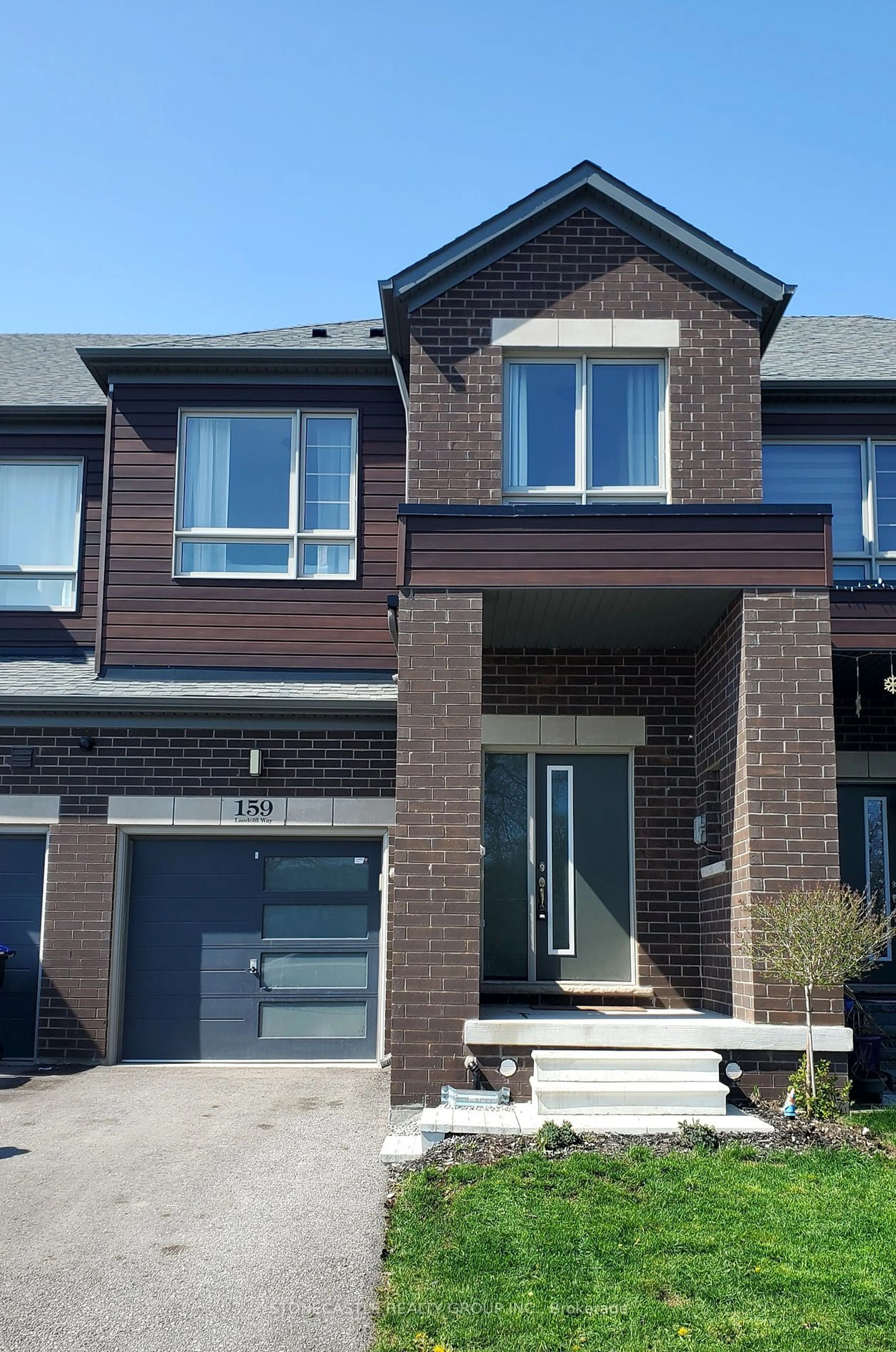 Home with brick exterior material for 159 Landolfi Way, Bradford West Gwillimbury Ontario L3Z 4L7