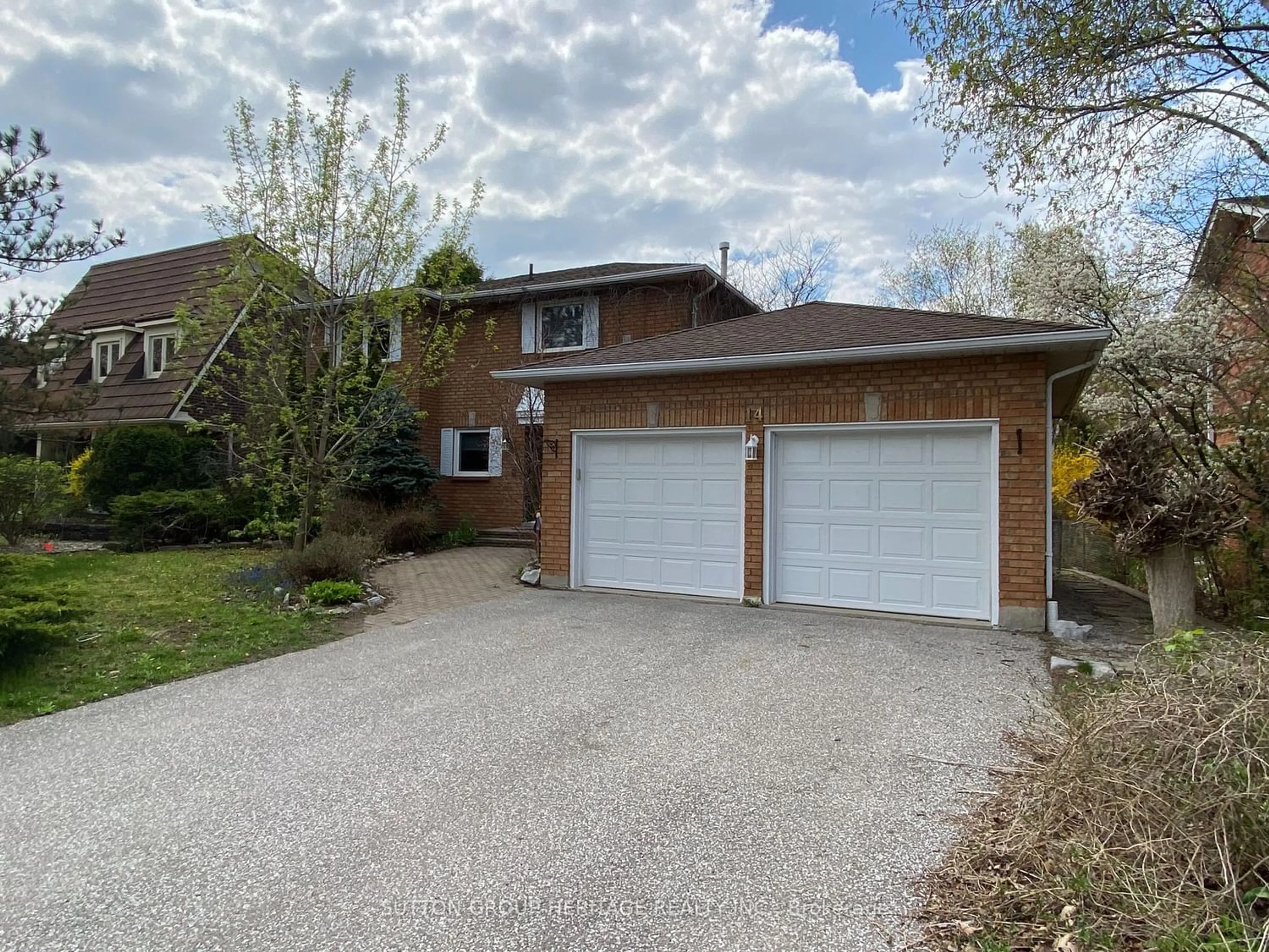 Frontside or backside of a home for 14 Stouffer St, Whitchurch-Stouffville Ontario L4A 5Z8