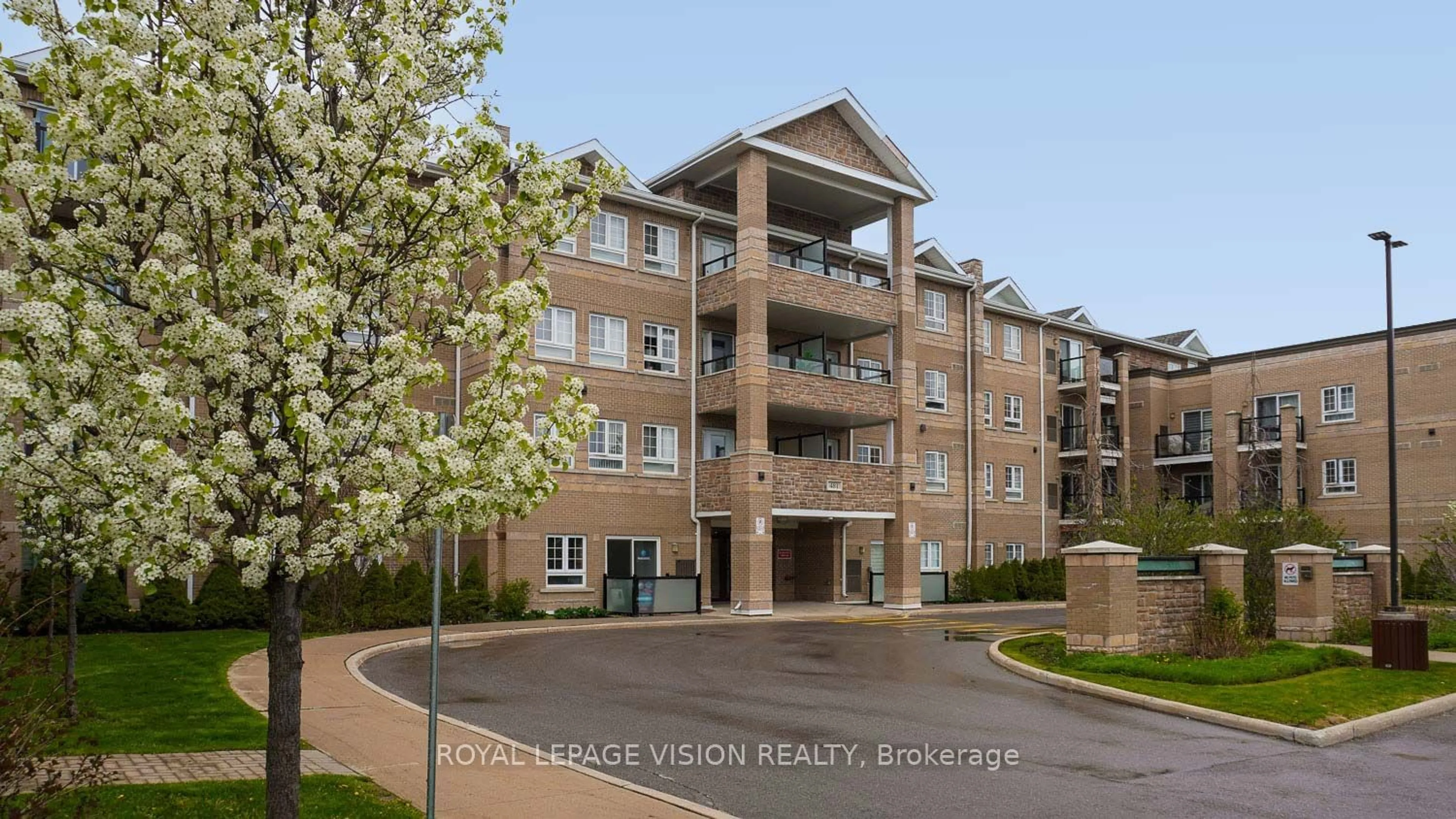 A pic from exterior of the house or condo for 481 Rupert Ave #2217, Whitchurch-Stouffville Ontario L4A 1Y7