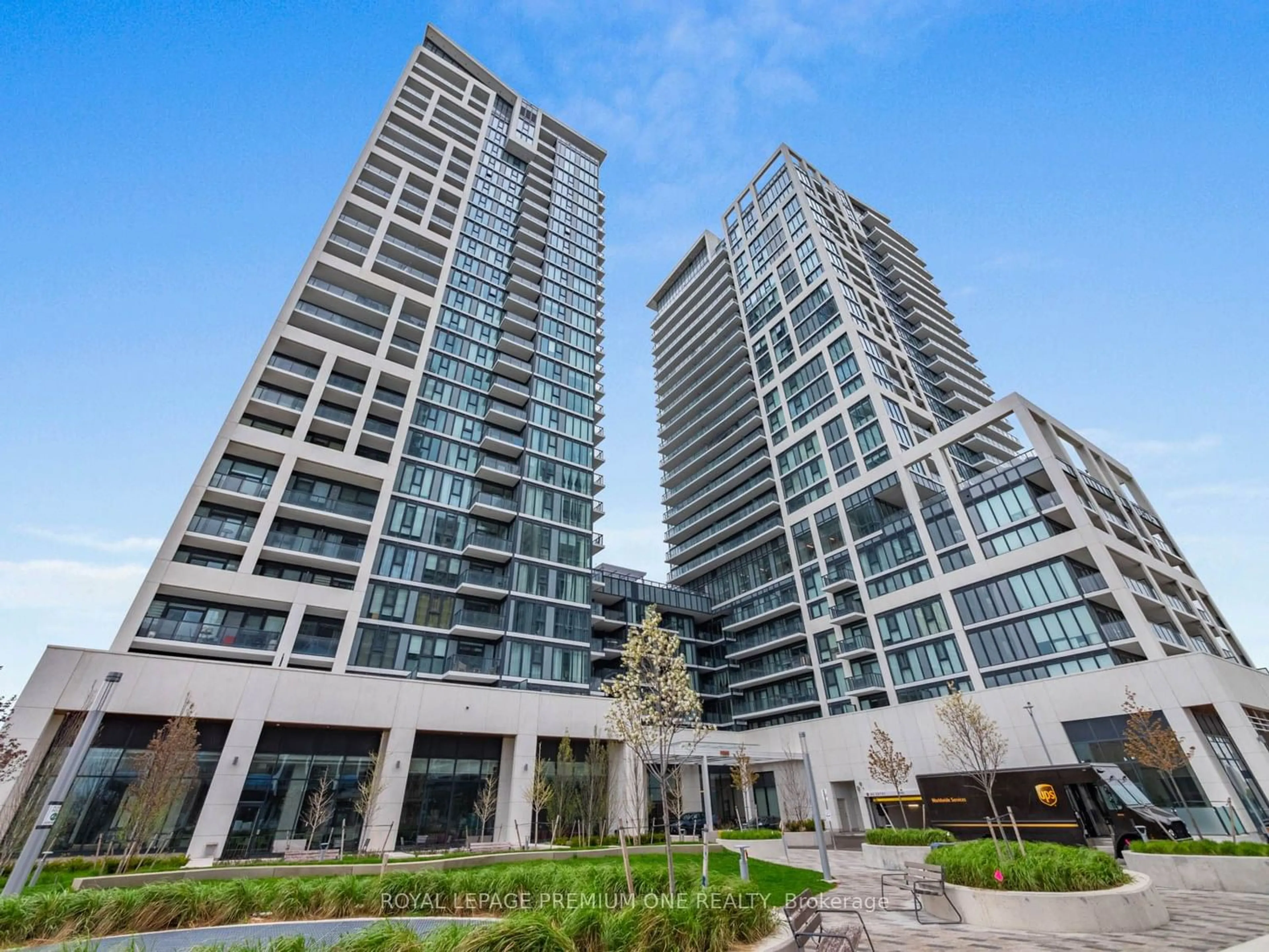 A pic from exterior of the house or condo for 9000 Jane St #411, Vaughan Ontario L4K 0M6