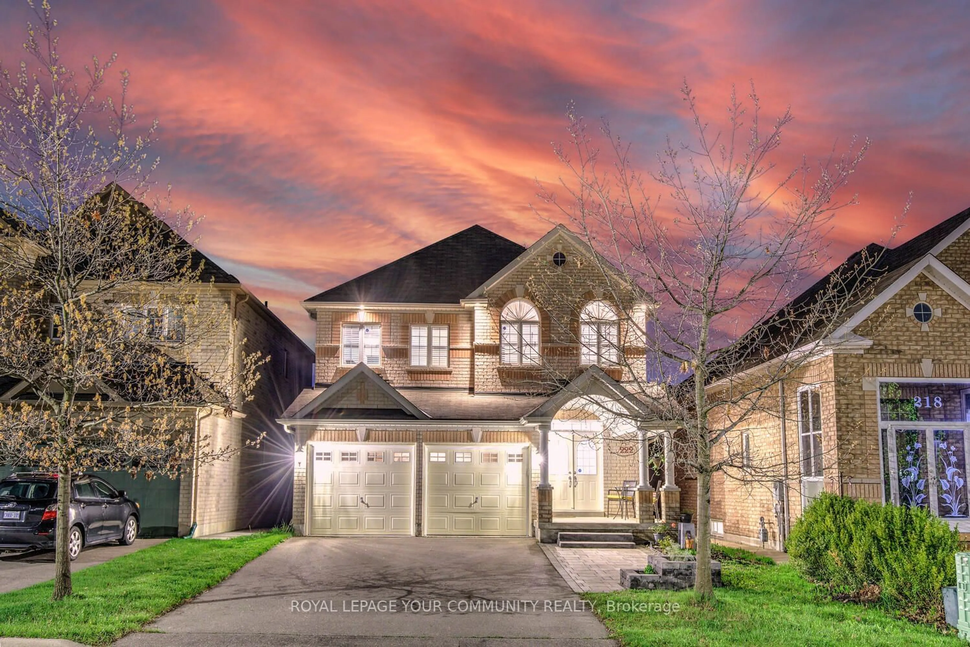 Frontside or backside of a home for 222 Chayna Cres, Vaughan Ontario L6A 0L7