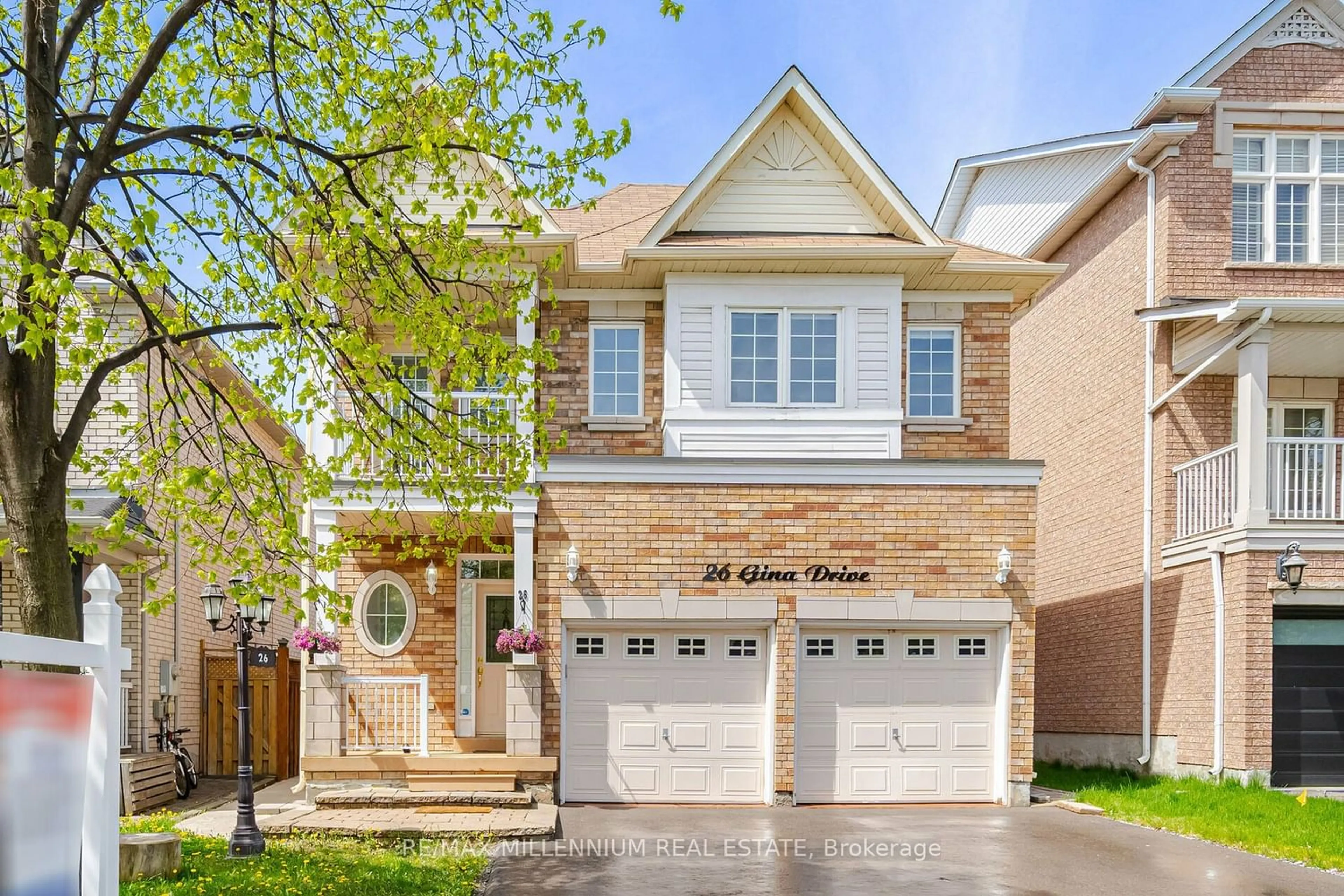 Home with brick exterior material for 26 Gina Dr, Vaughan Ontario L6A 3X2