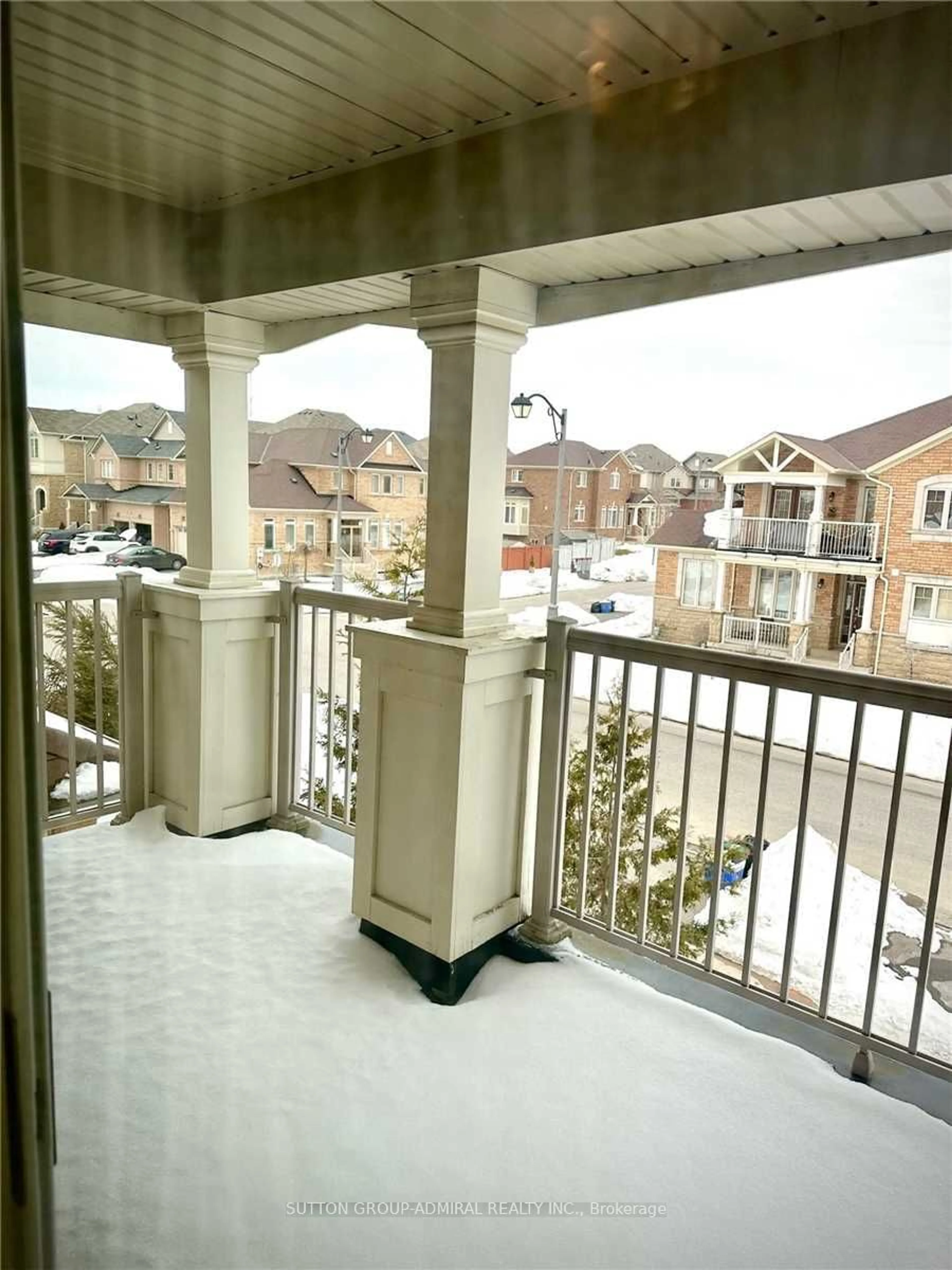 Balcony in the apartment for 47 Township Ave, Richmond Hill Ontario L4E 0J8