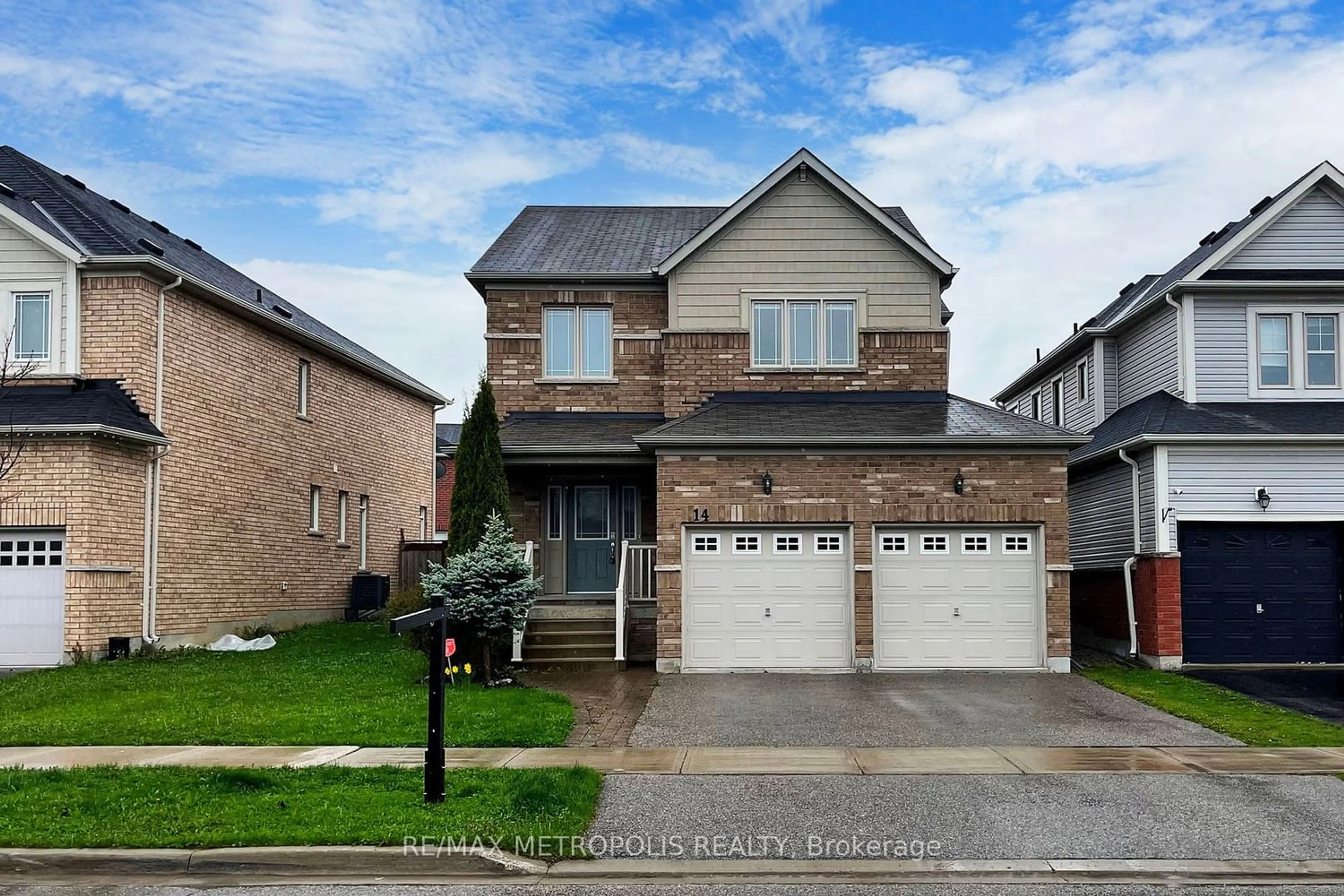 Frontside or backside of a home for 14 Orr Dr, Bradford West Gwillimbury Ontario L3Z 0L8