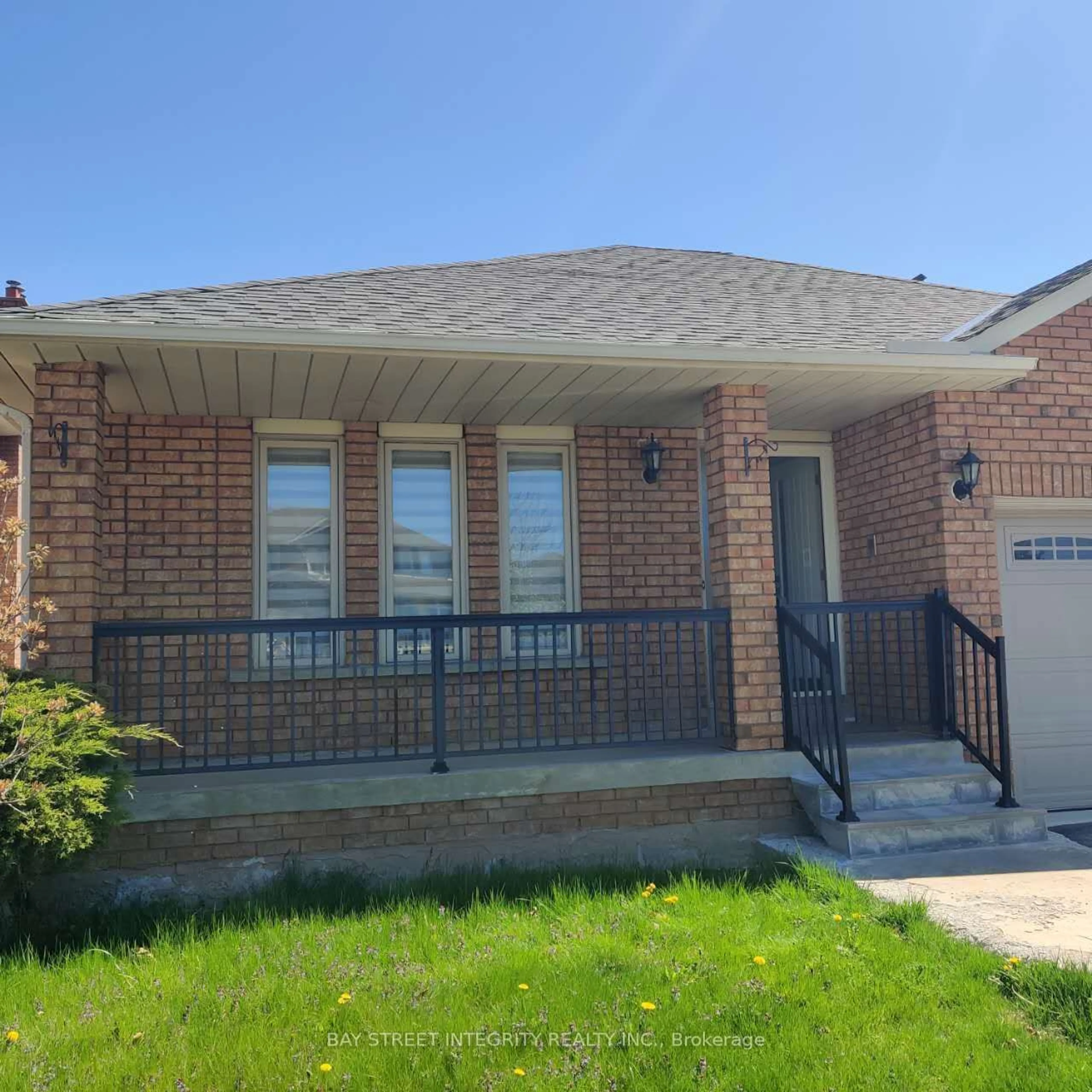 Frontside or backside of a home for 148 Castlehill Rd, Vaughan Ontario L6A 1N7