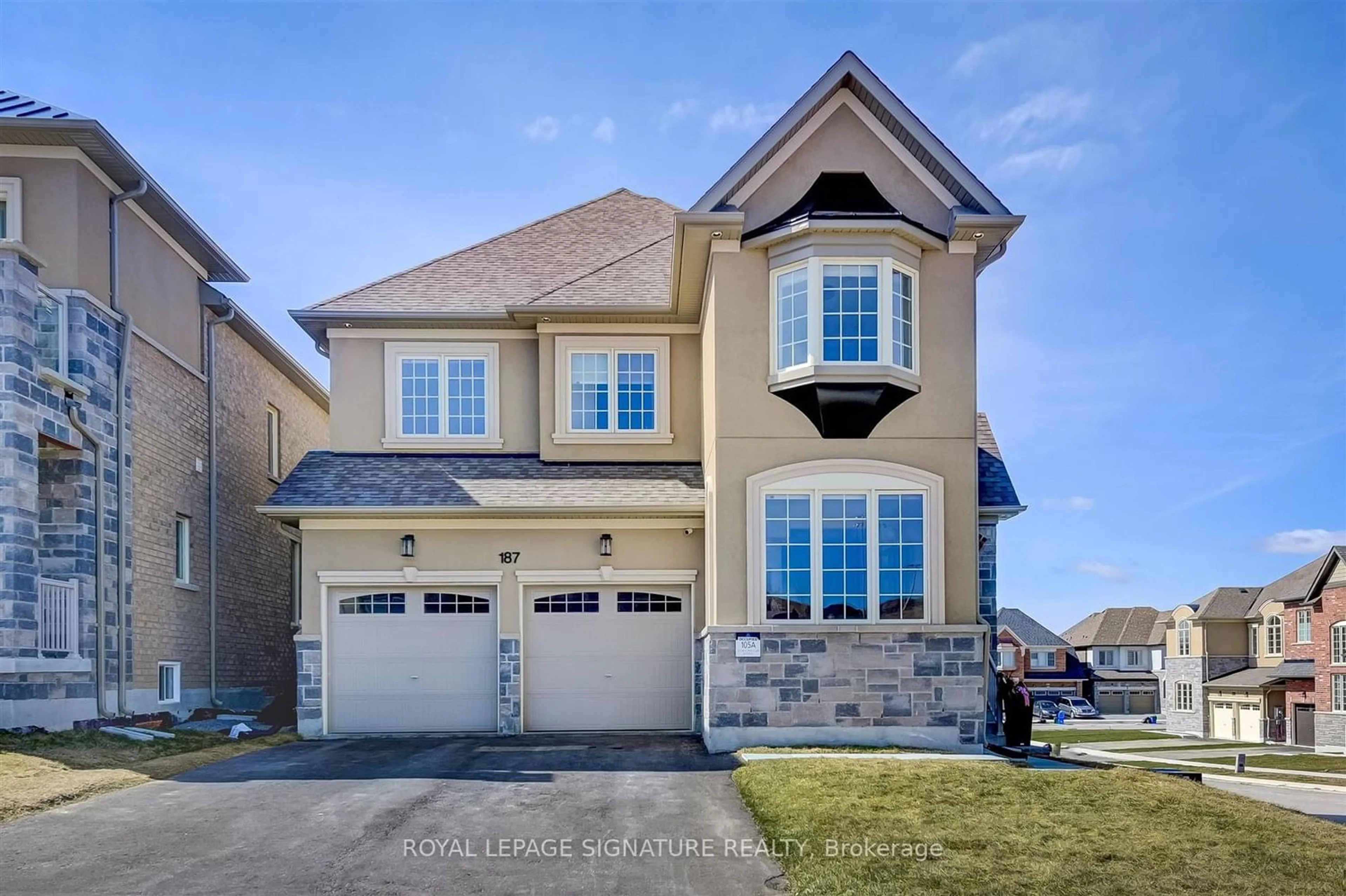 Frontside or backside of a home for 187 Ben Sinclair Ave, East Gwillimbury Ontario L9N 0Z2
