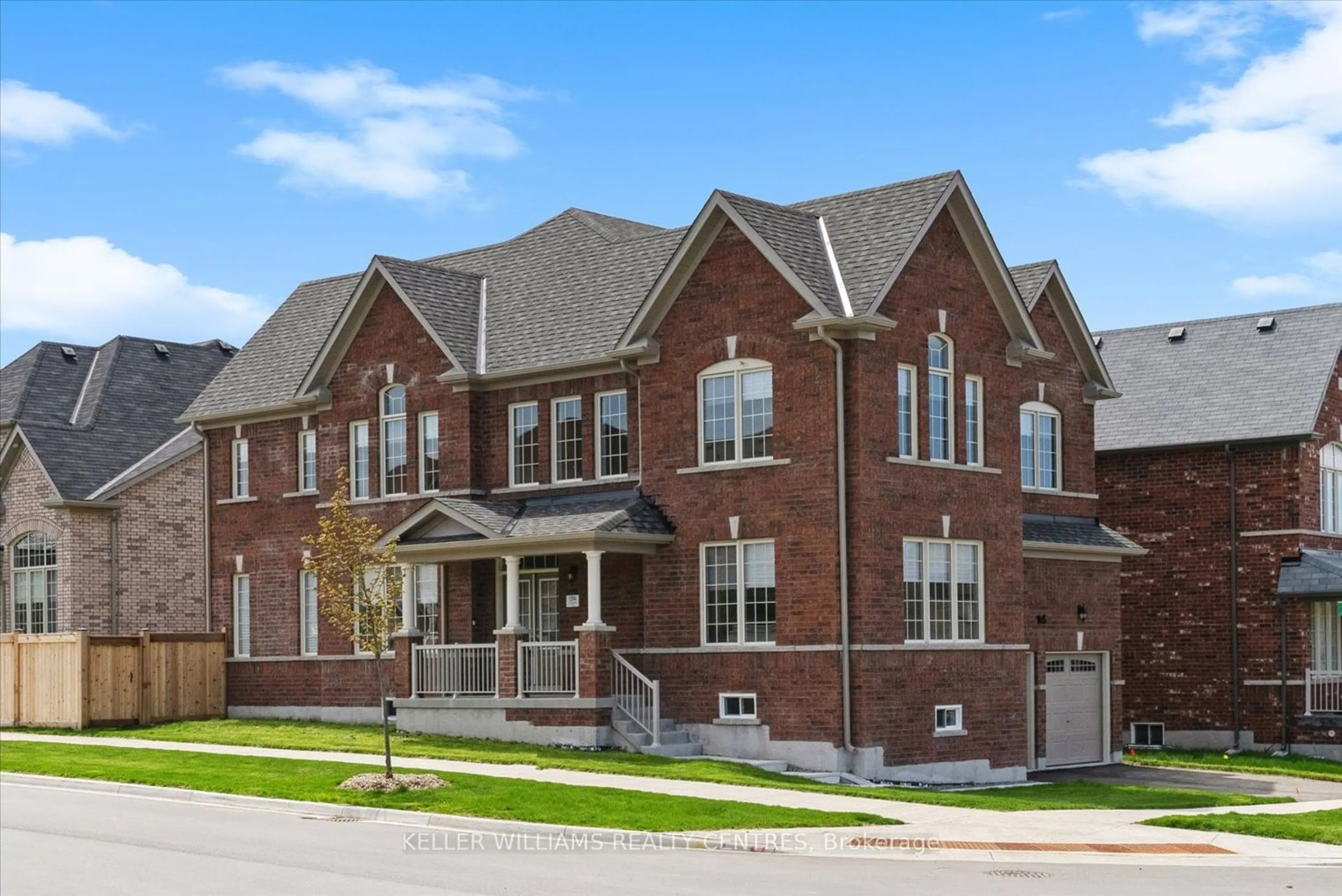 Home with brick exterior material for 105 Kingknoll Cres, Georgina Ontario L4P 0H8