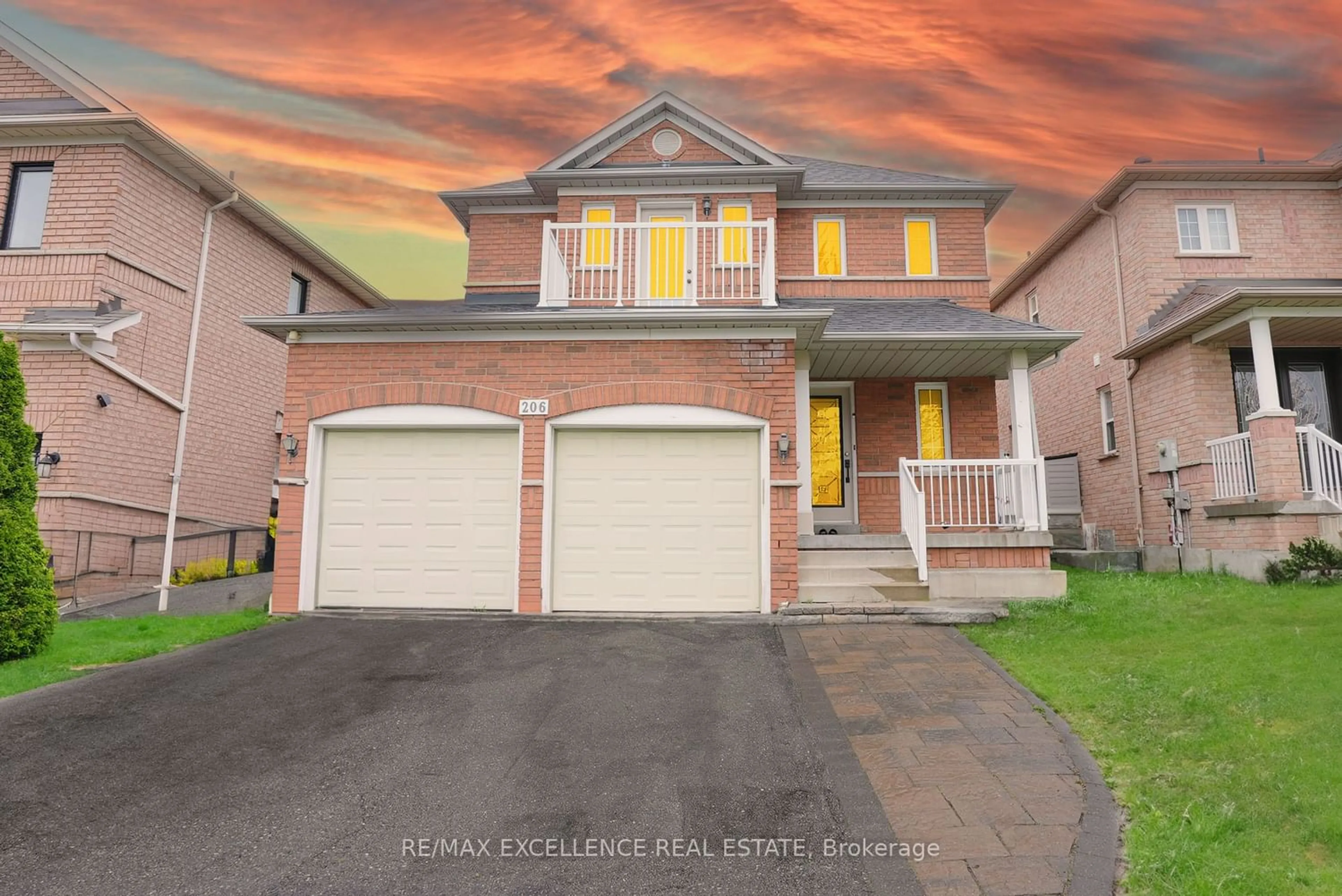 Frontside or backside of a home for 206 Drummond Dr, Vaughan Ontario L6A 3E2