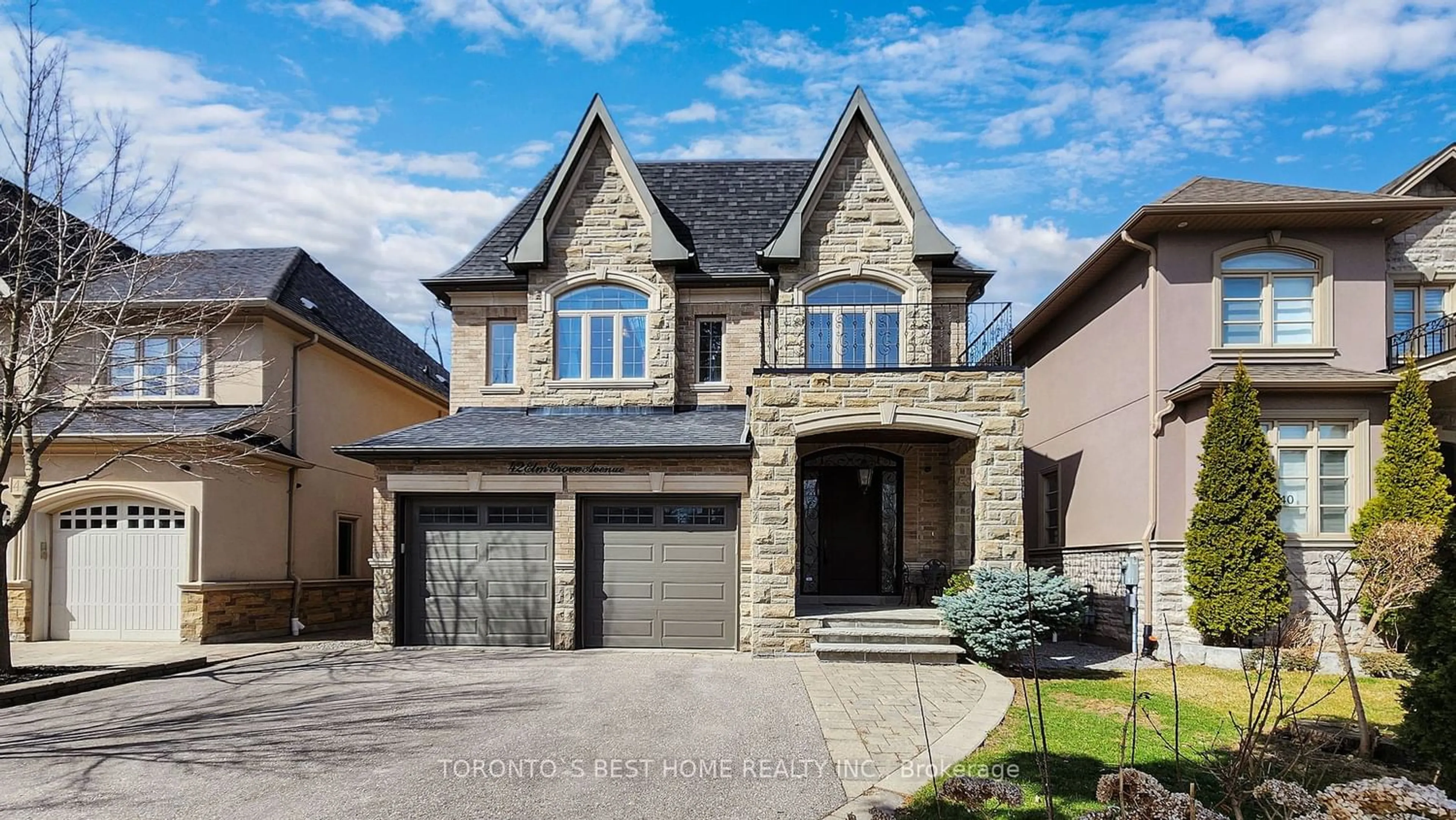 Home with brick exterior material for 42 Elm Grove Ave, Richmond Hill Ontario L4E 2V3