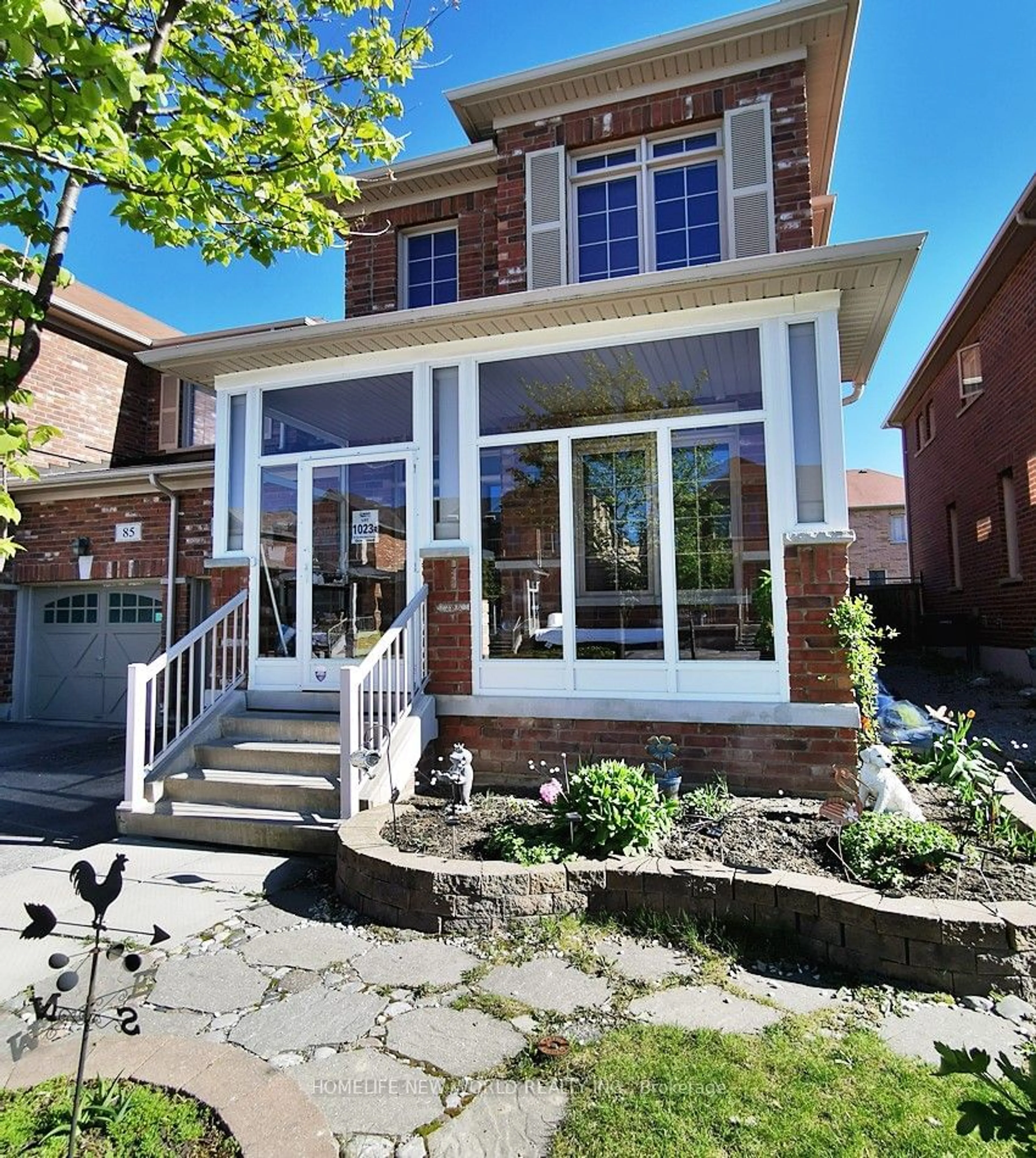 Home with brick exterior material for 83 Carolina Rose Cres, Markham Ontario L6E 0J7