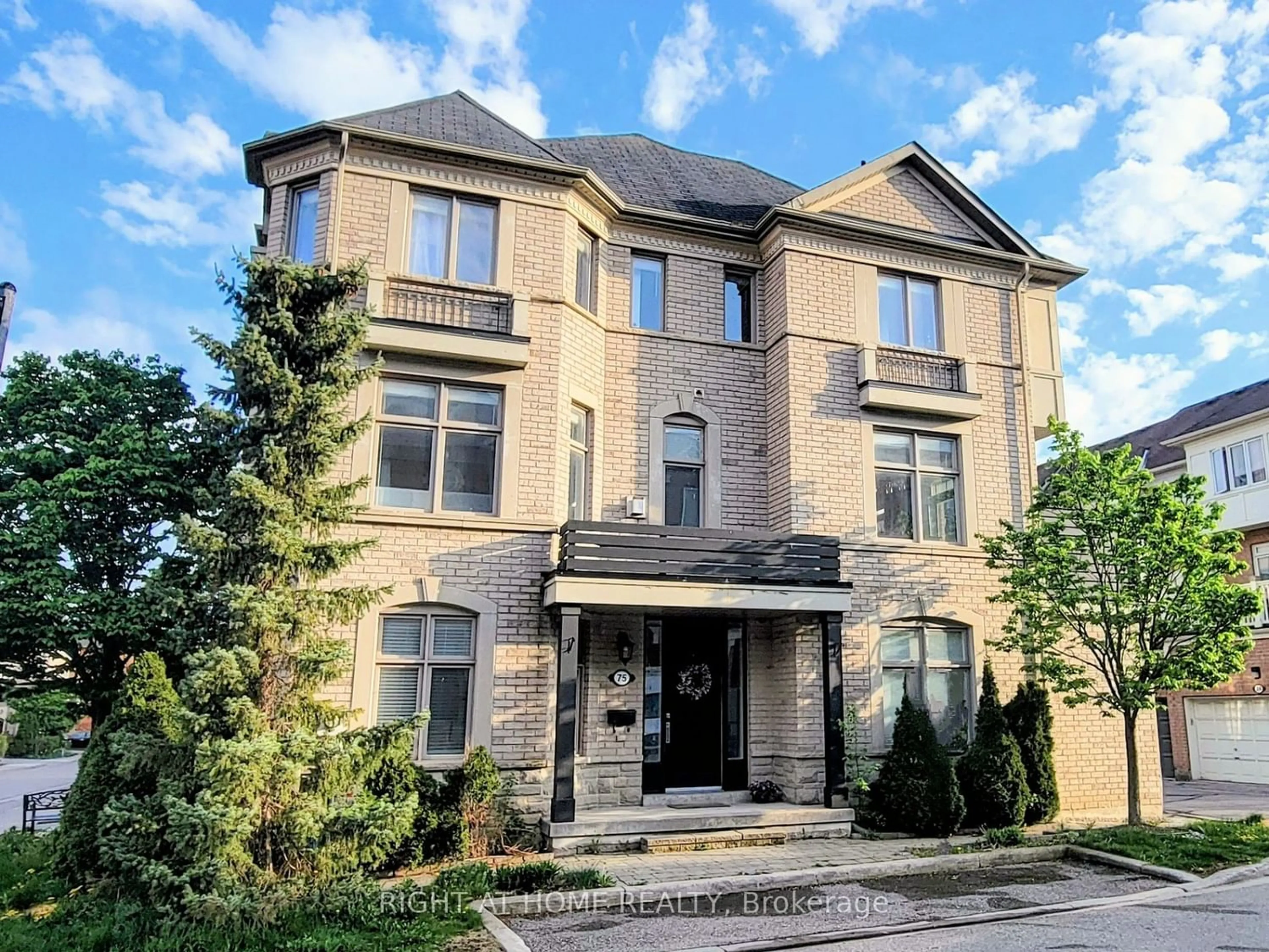 A pic from exterior of the house or condo for 75 Vittorio De Luca Dr, Vaughan Ontario L4L 0A8
