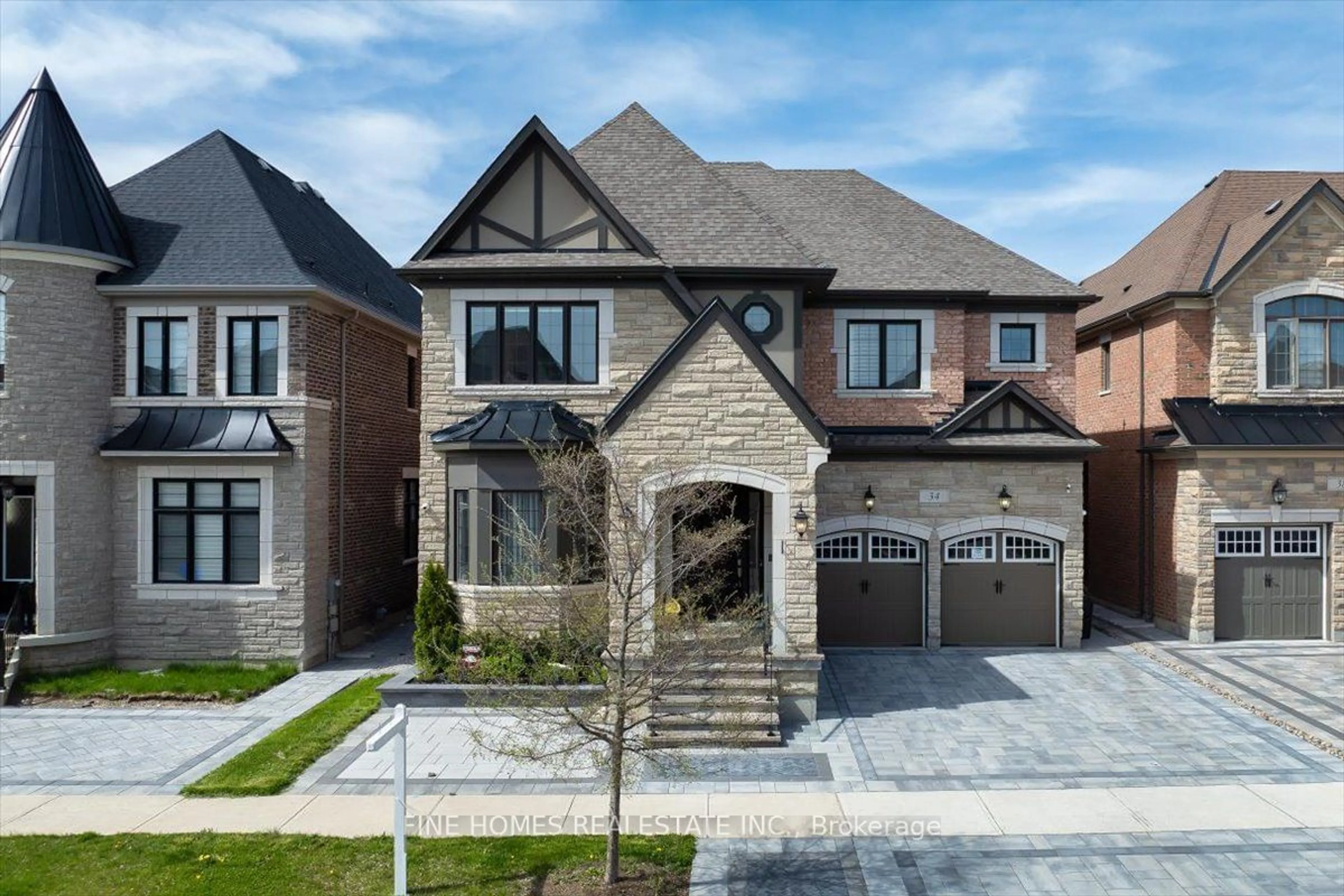 Home with brick exterior material for 34 Streamside St, Vaughan Ontario L4H 4V3