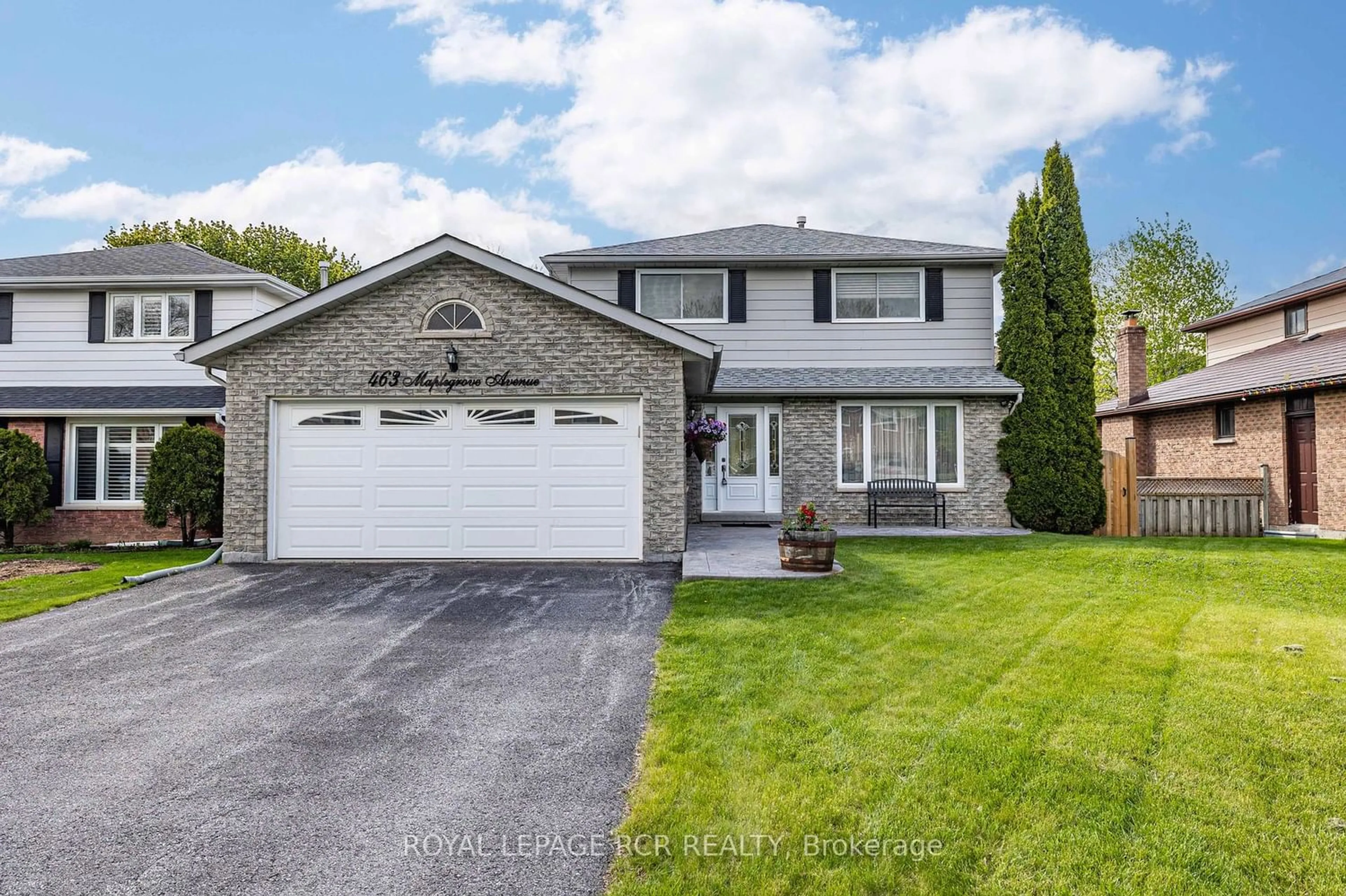 Frontside or backside of a home for 463 Maplegrove Ave, Bradford West Gwillimbury Ontario L3Z 2V7