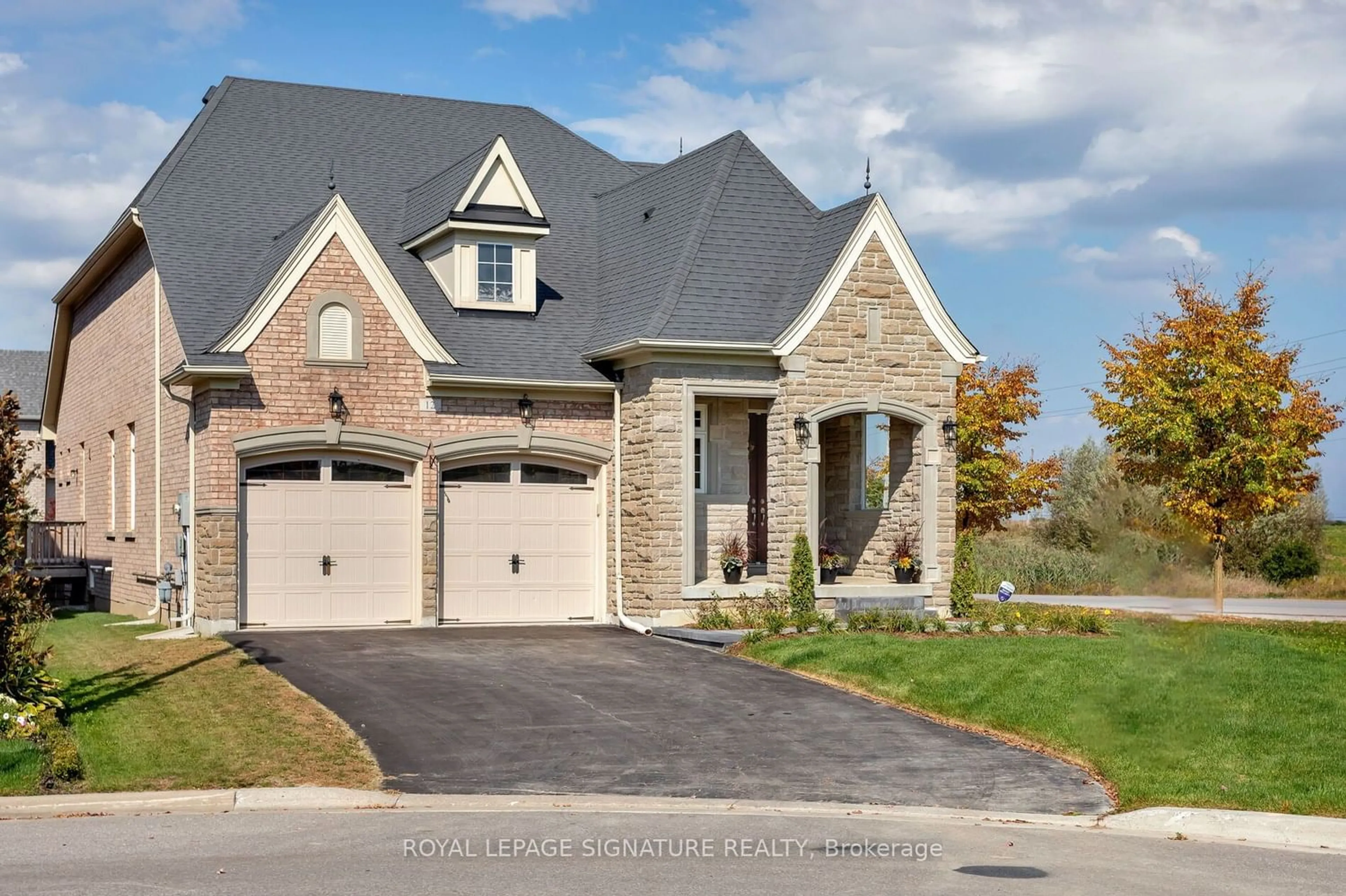 Home with brick exterior material for 12 Valley Point Cres, King Ontario L7B 0B7
