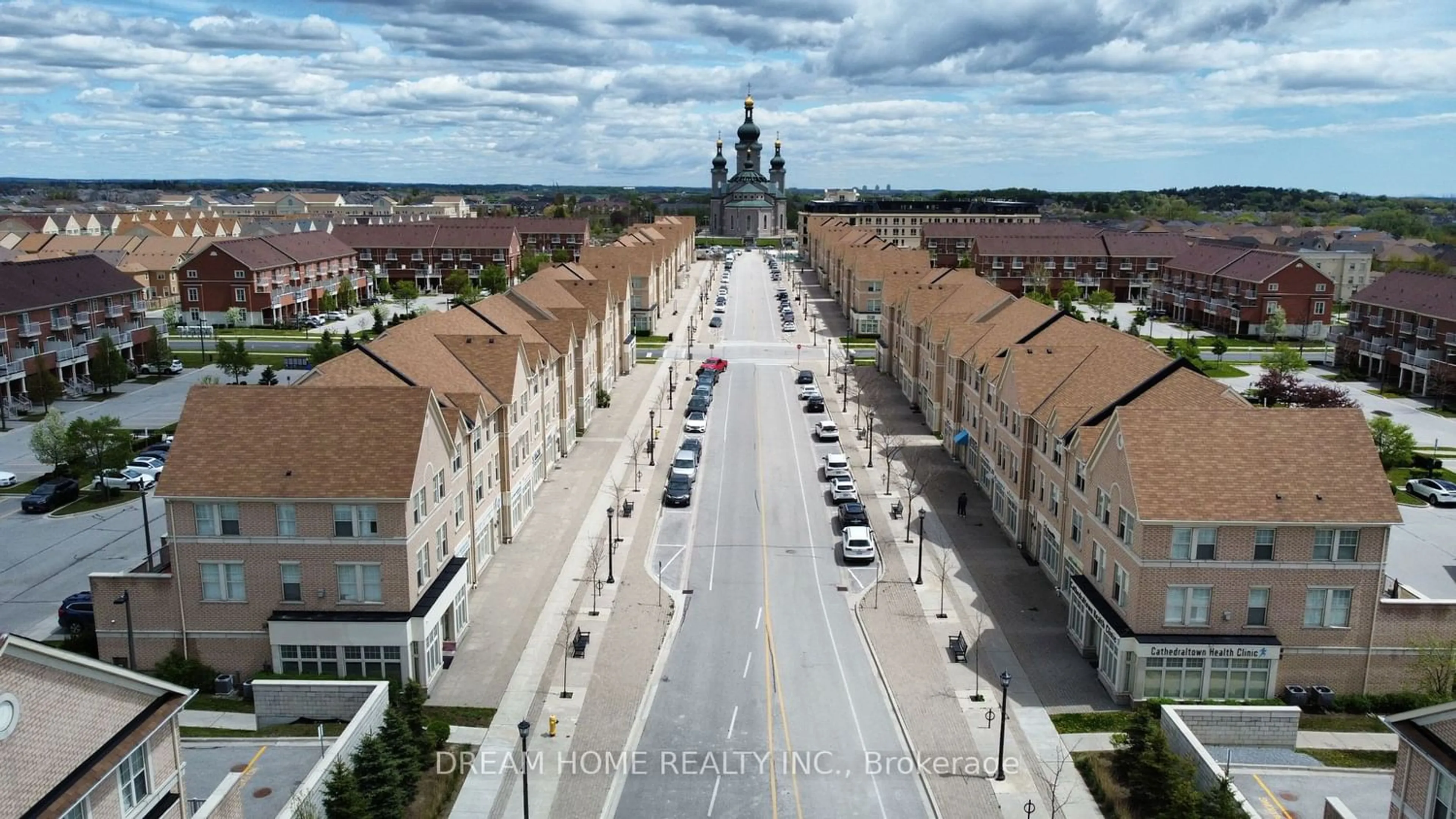 A view of a street for 16 Cathedral High St, Markham Ontario L6C 0P2