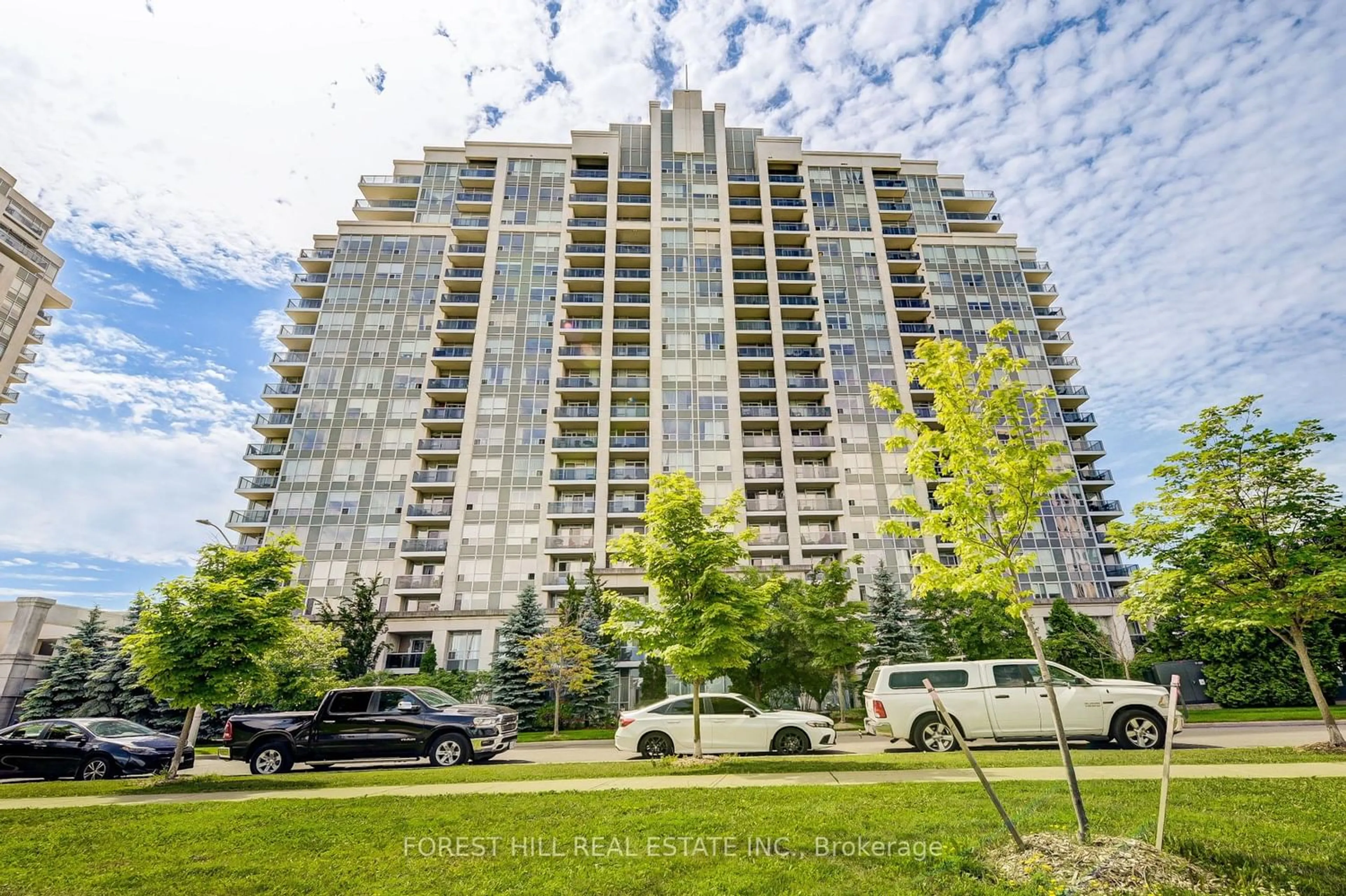 A pic from exterior of the house or condo for 15 North Park Rd #1509, Vaughan Ontario L4J 0A1