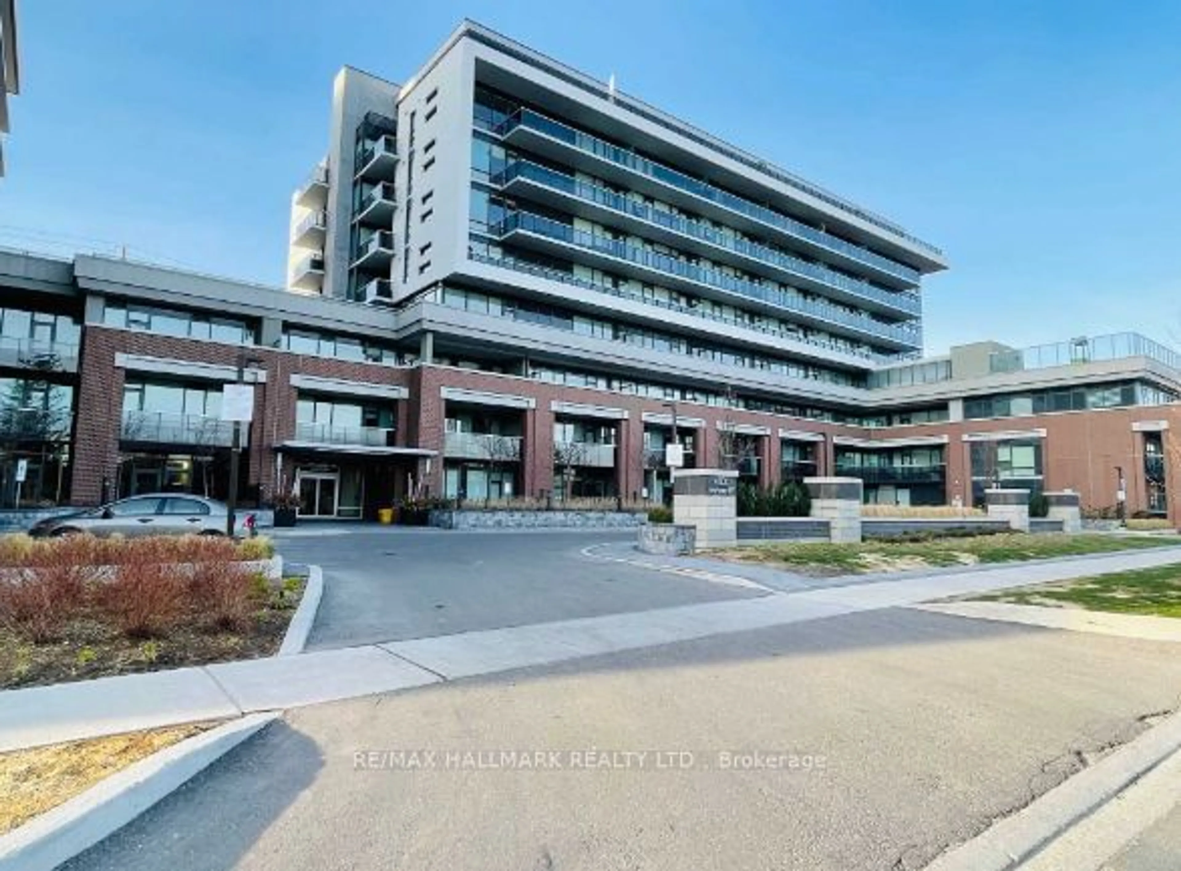 A pic from exterior of the house or condo for 4800 Highway 7 #342, Vaughan Ontario L4L 1H8