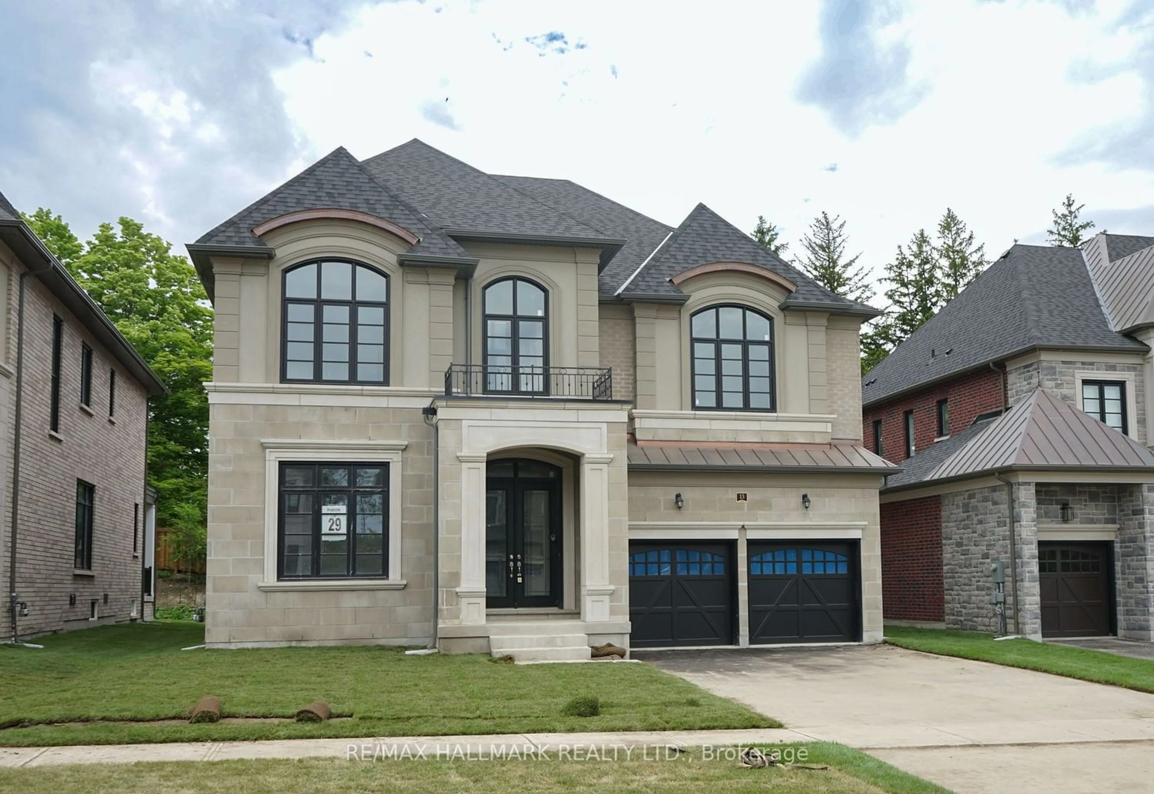 Home with brick exterior material for 13 Calla Tr, Aurora Ontario L4G 6W1