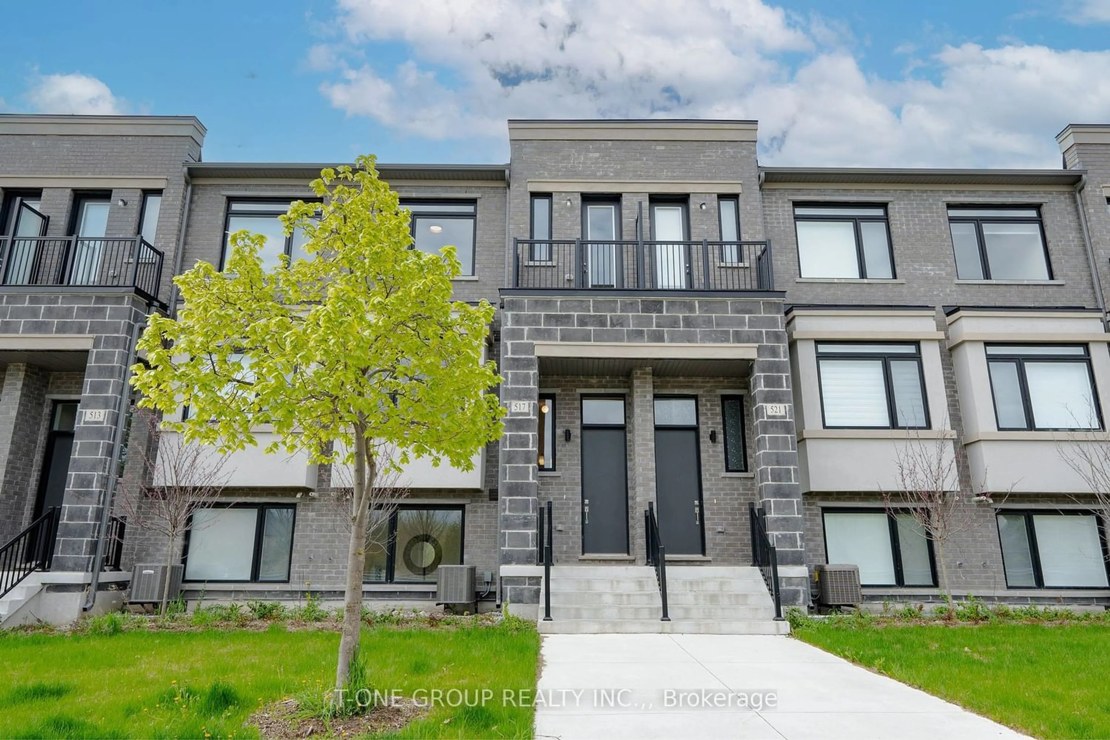 A pic from exterior of the house or condo for 517 Marc Santi Blvd, Vaughan Ontario L6A 5C5