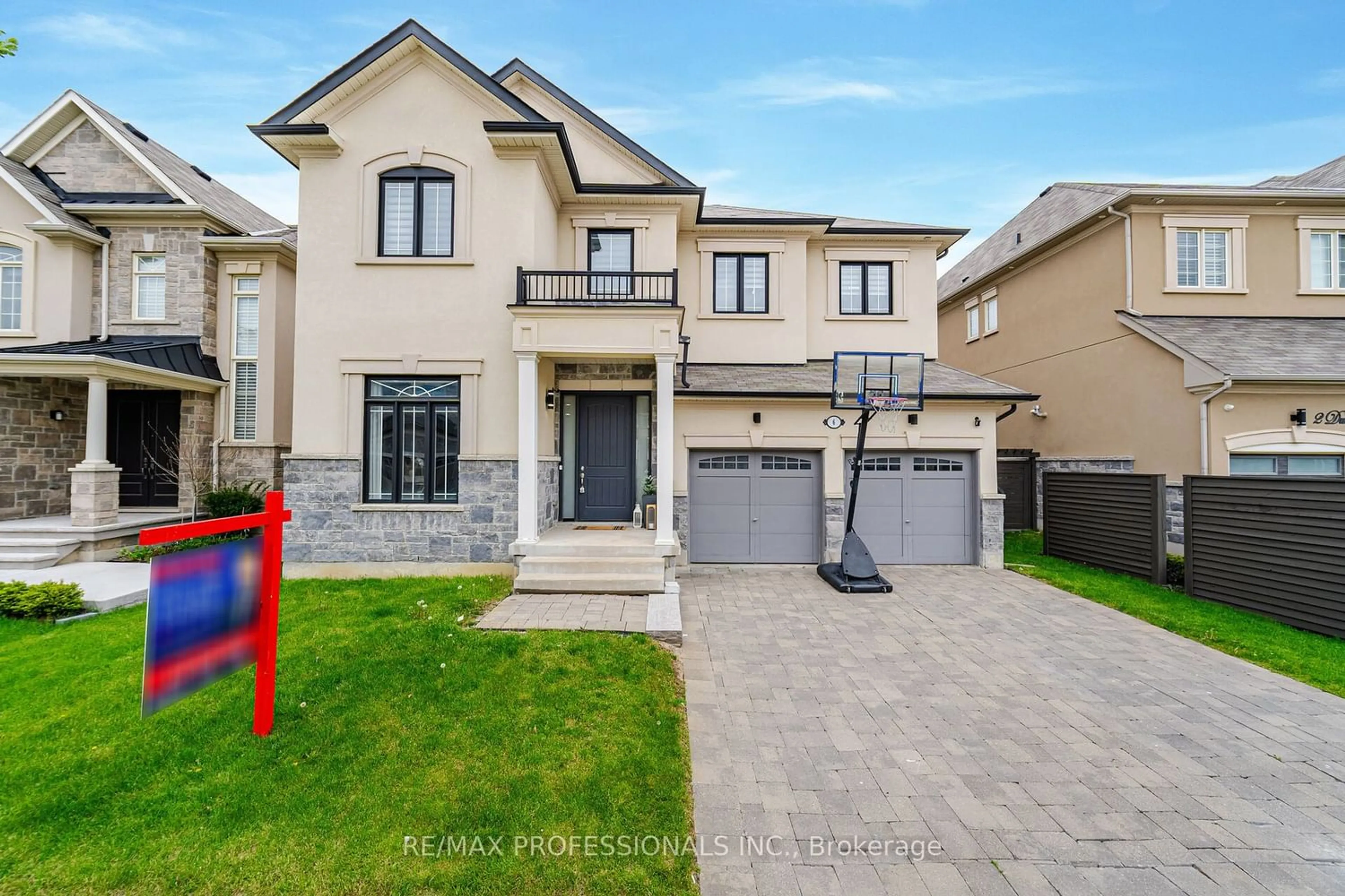 Frontside or backside of a home for 6 Dunrobin Cres, Vaughan Ontario L4H 4A8