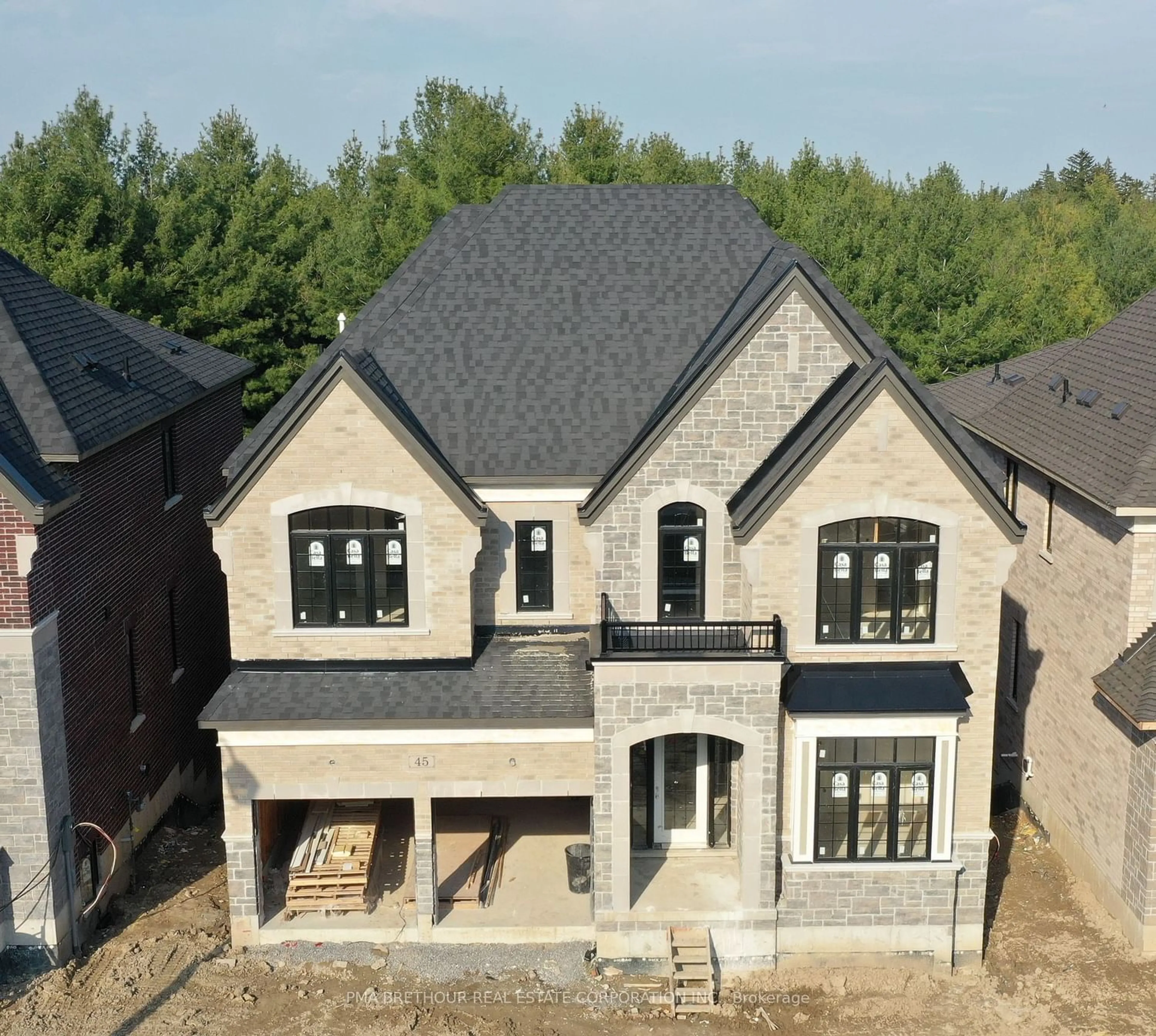 Home with brick exterior material for 45 Bush Ridges Ave, Richmond Hill Ontario L4E 0P1