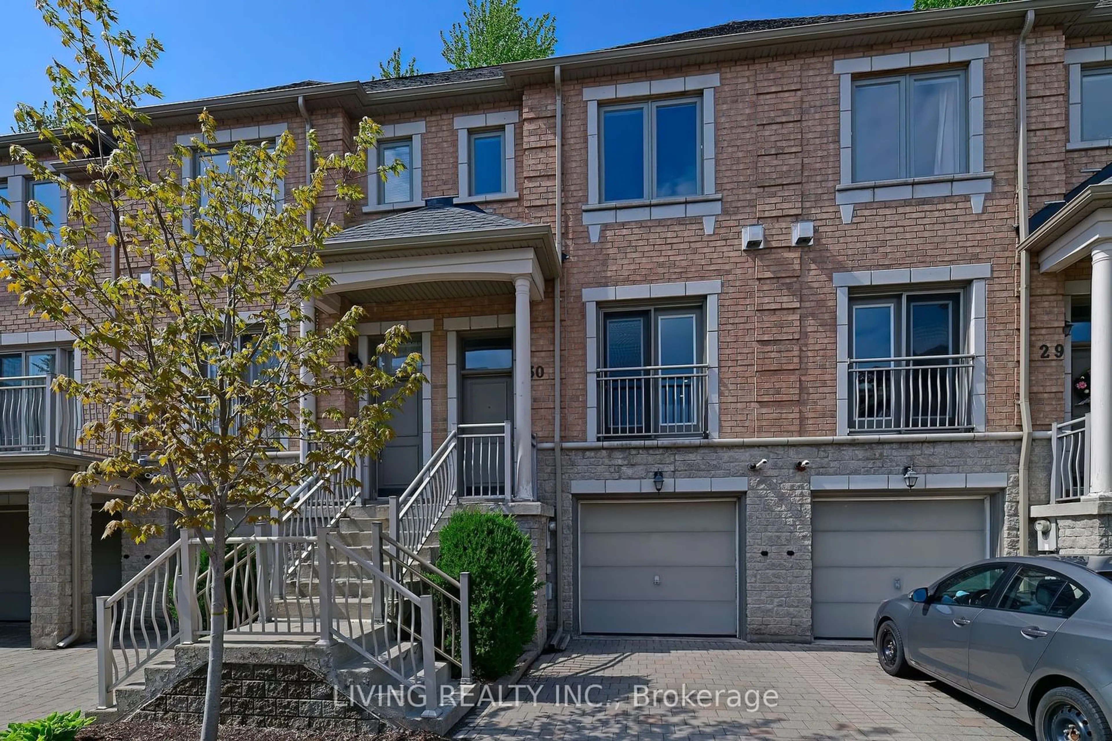 A pic from exterior of the house or condo for 9133 Bayview Ave #30, Richmond Hill Ontario L4B 4C5