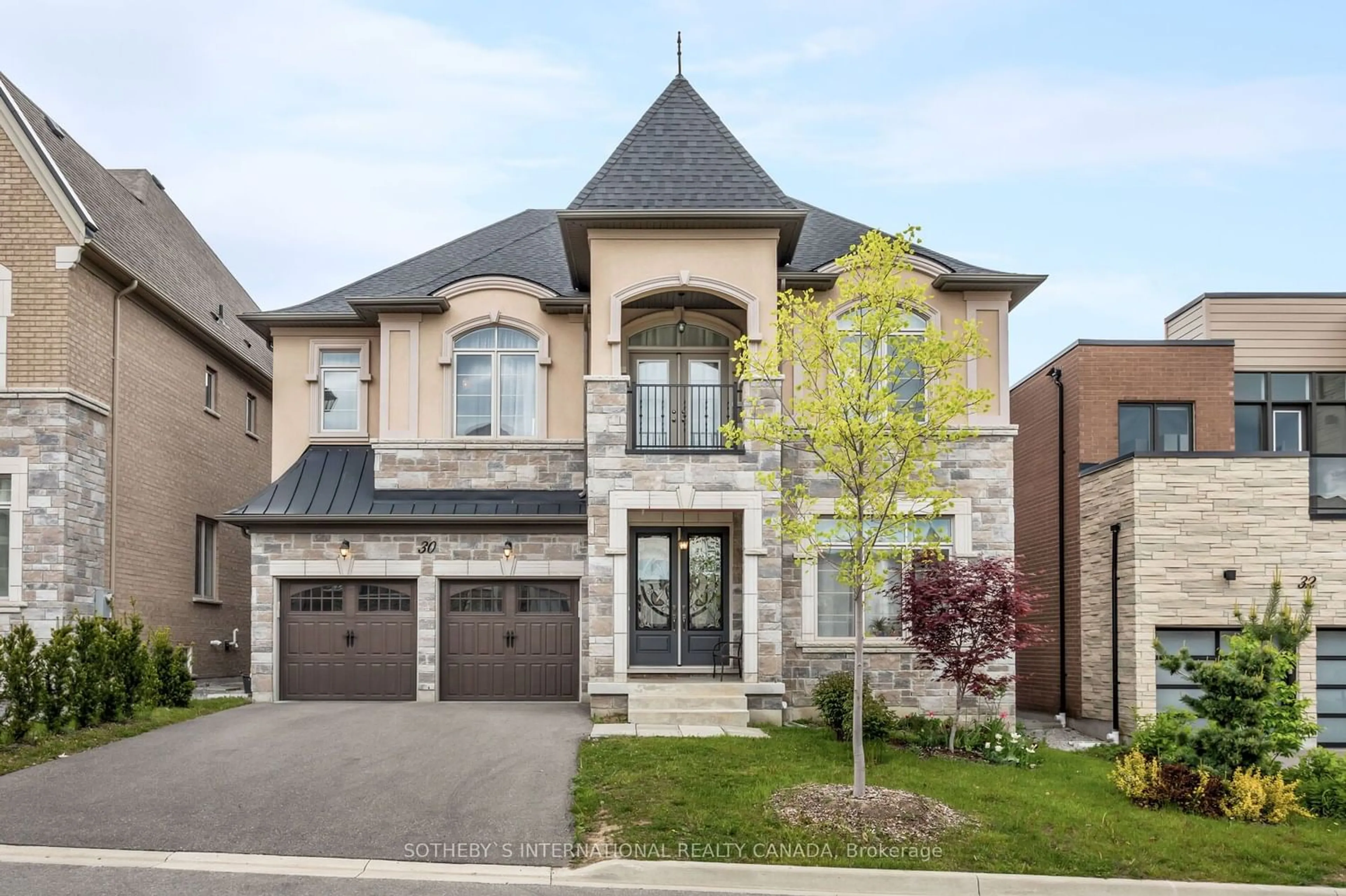 Home with brick exterior material for 30 Conger St, Vaughan Ontario L6A 4Y7