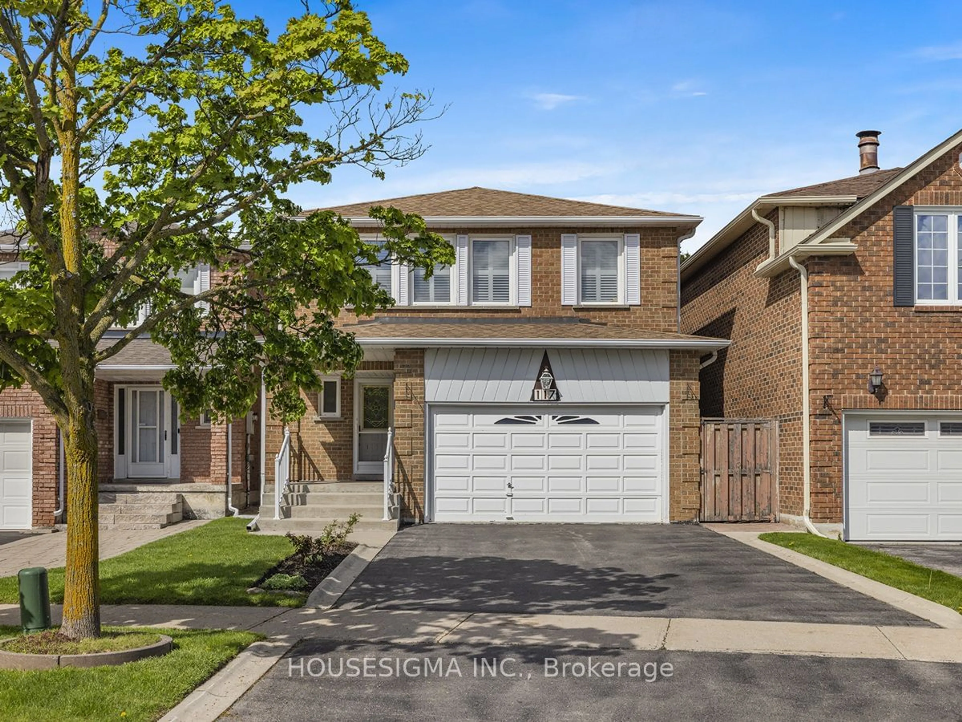 Frontside or backside of a home for 117 White Blvd, Vaughan Ontario L4J 5Y9