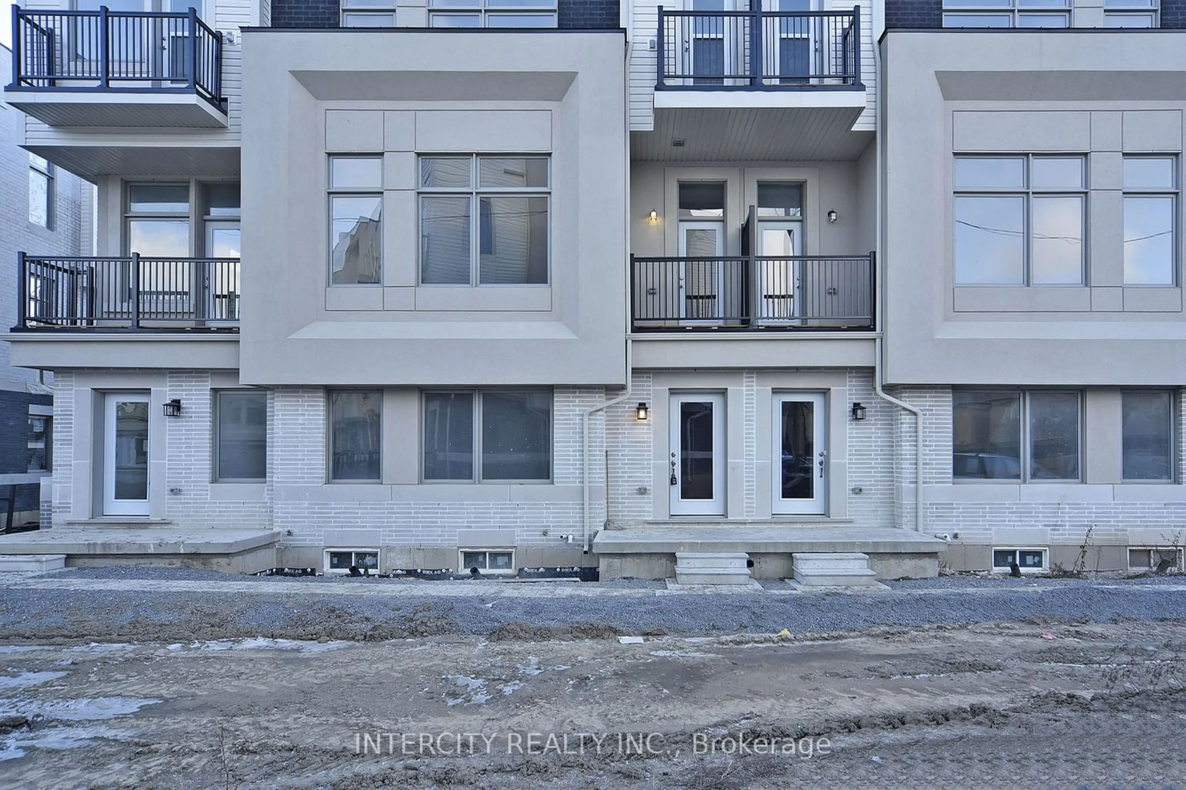 A pic from exterior of the house or condo for 35 Albert Firman Lane, Markham Ontario L6C 3B5