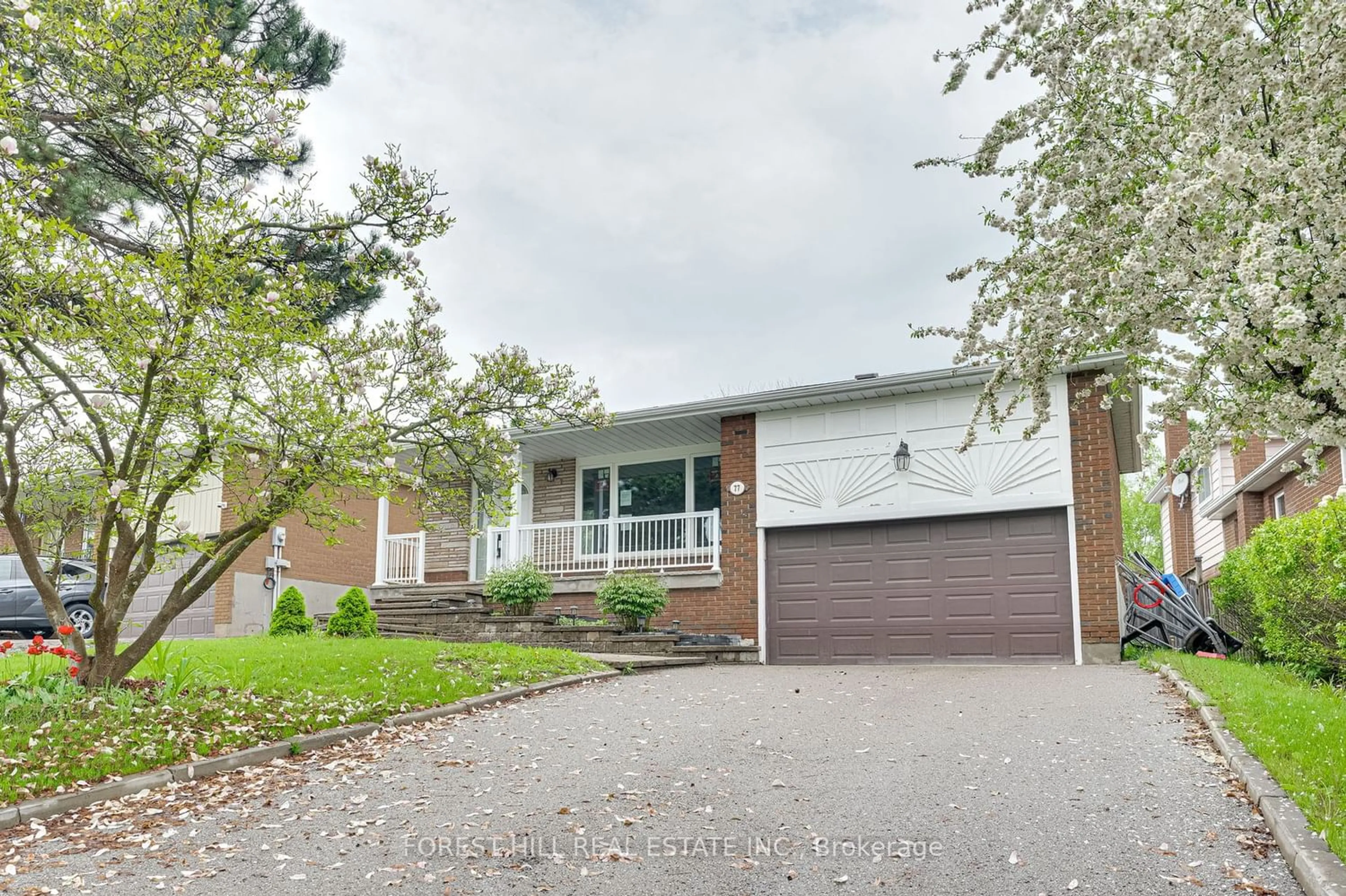 Frontside or backside of a home for 77 Lee Ave, Bradford West Gwillimbury Ontario L3Z 1A8